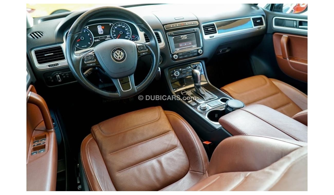 فولكس واجن طوارق SEL