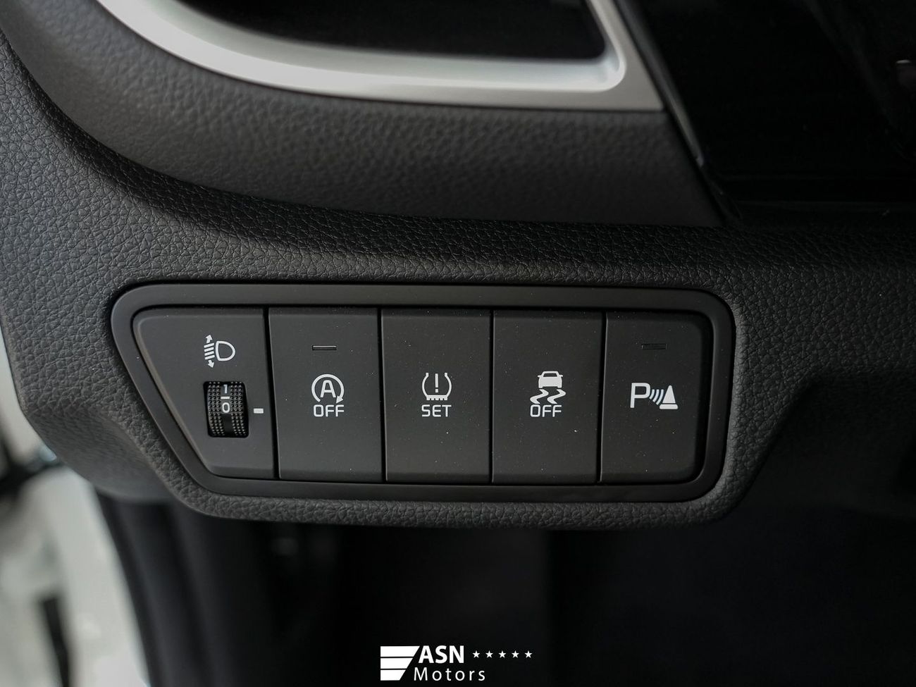 Kia Seltos Luxury 1.5L 2025 (Export Price)