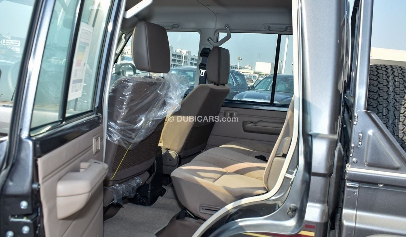 Toyota Land Cruiser 70 D/C AT 4.0