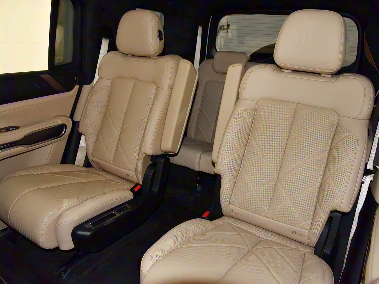 BYD Leopard 8 Smart and Brave Flagship Edition (6 Seats) 21-inch Rims with Tow Hook | 2025 | Ready Stock Limited Q