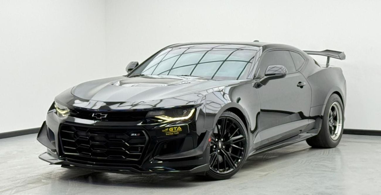 شيفروليه كامارو ZL1 6.2L 2018 Chevrolet Camaro ZL1 ,Service History, Excellent Condition ,GCC