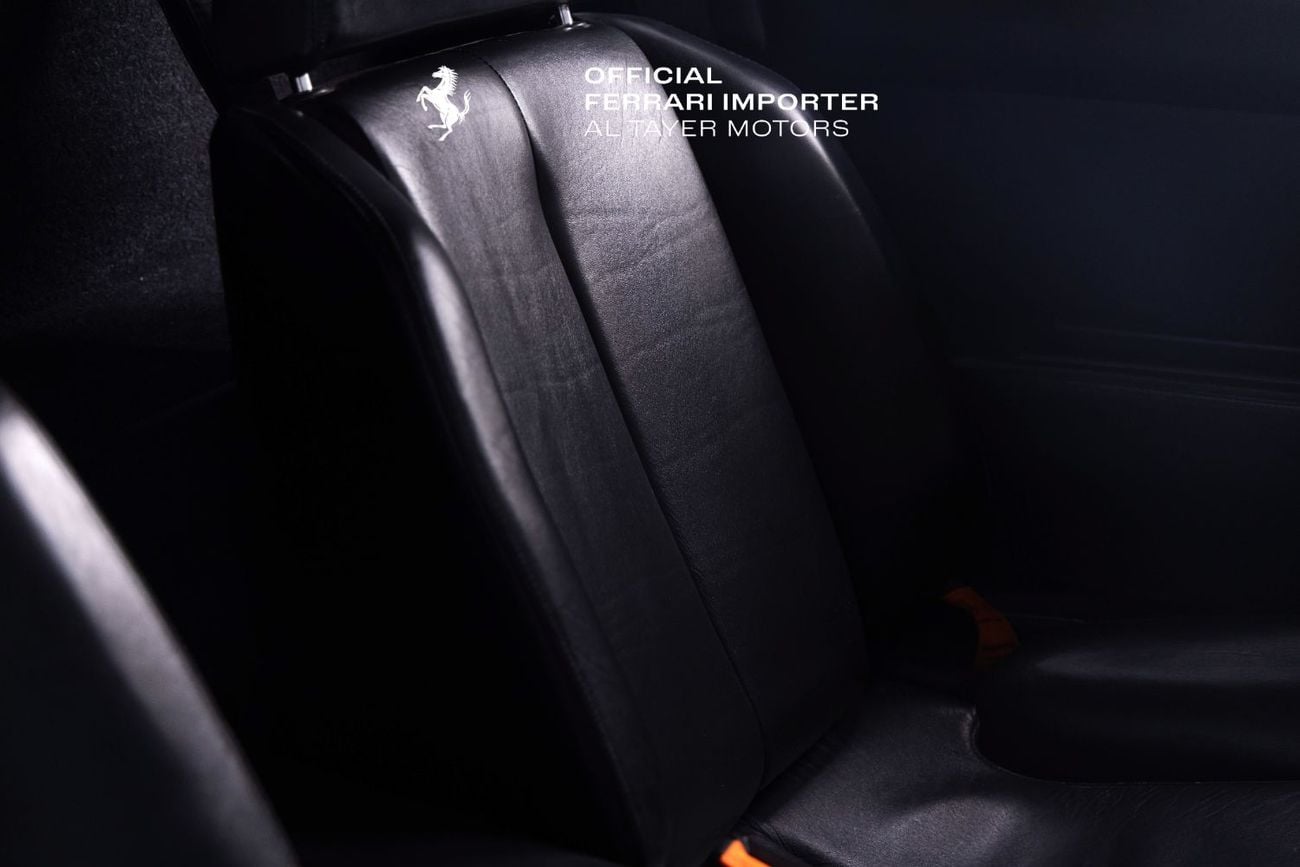 Ferrari Testarossa Drive the Legend: Classiche MY in Rosso Corsa