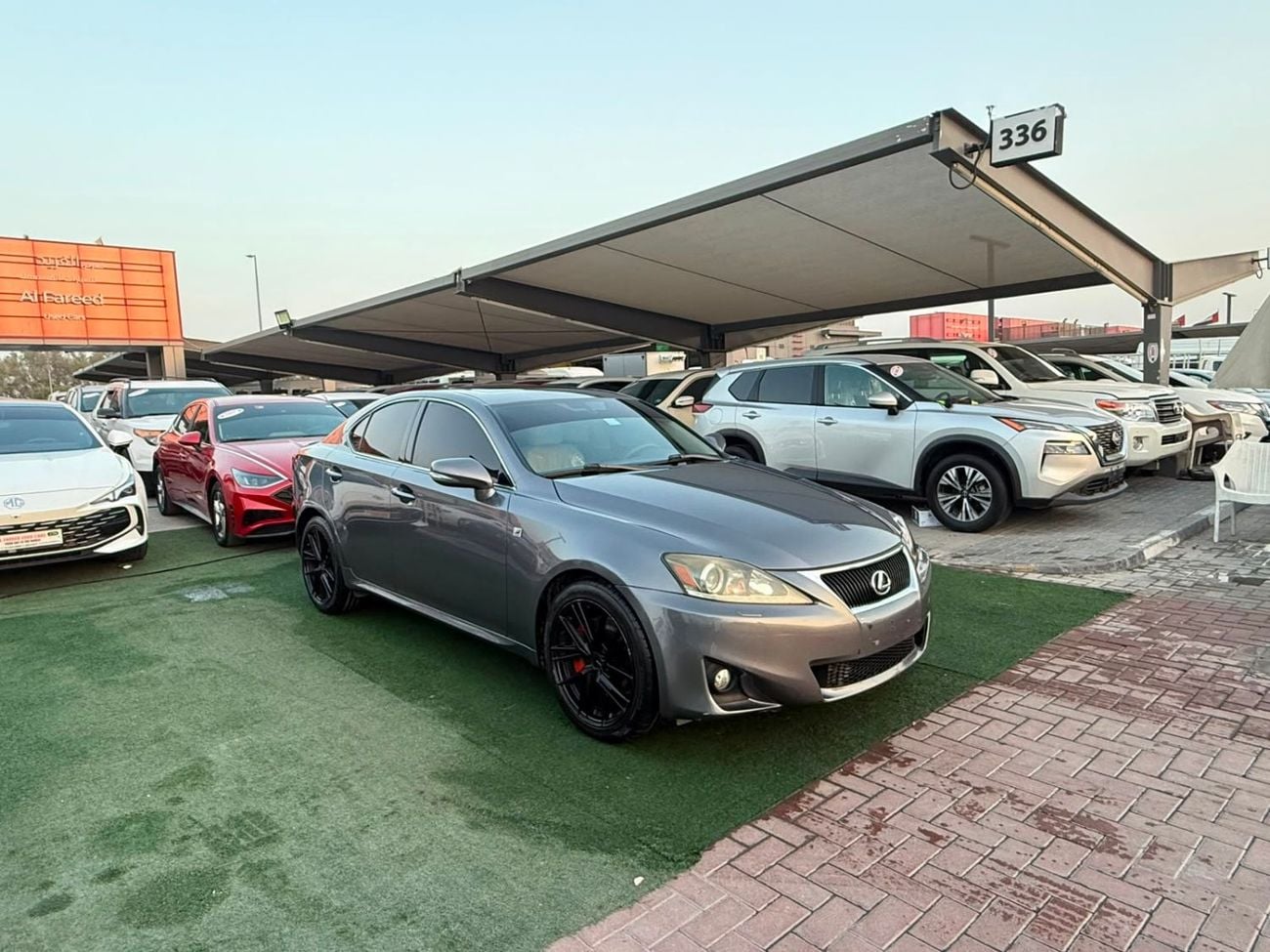 لكزس IS 350 STD (NON GCC)