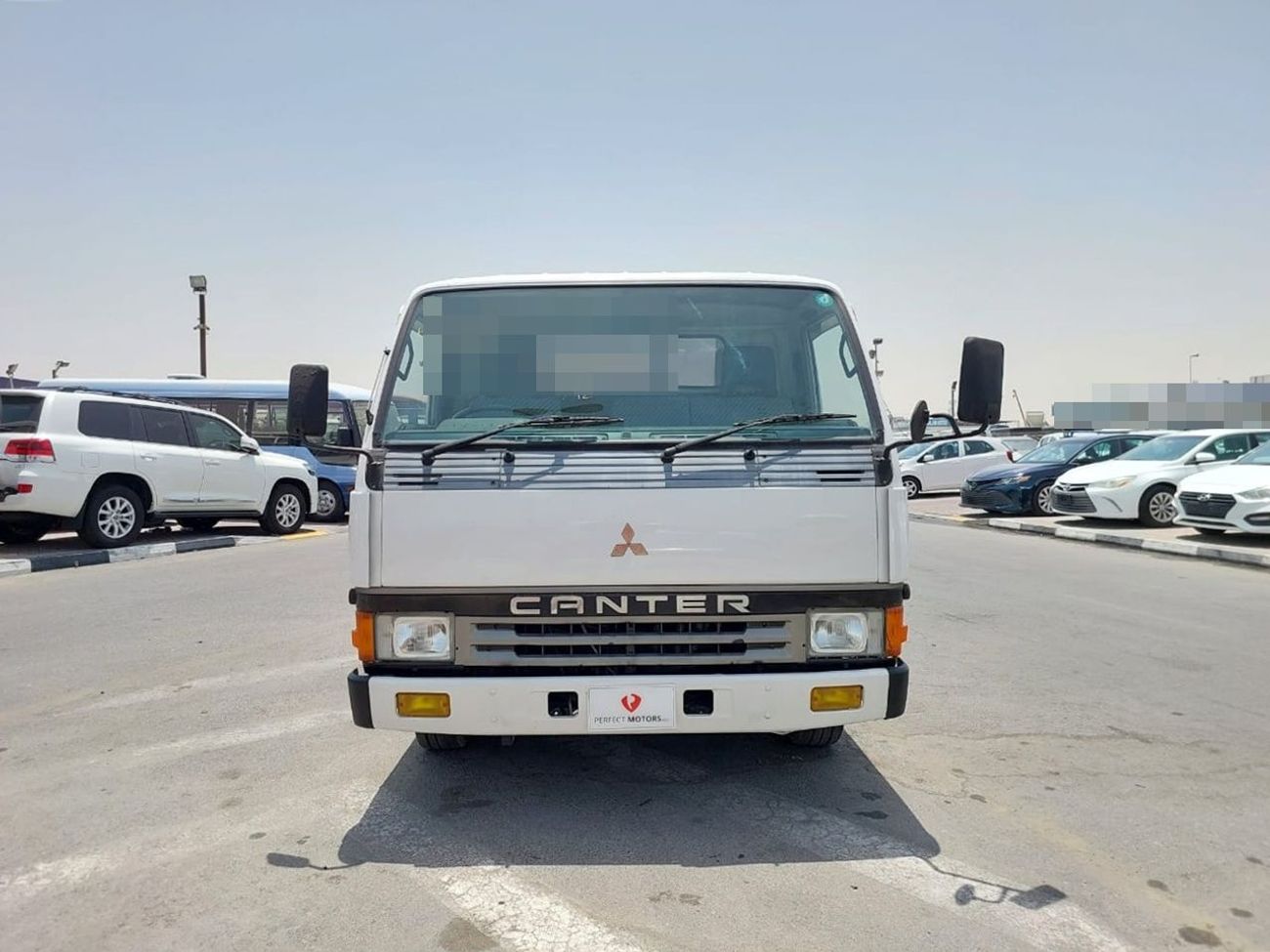 Mitsubishi Fuso Canter MITSUBISHI CANTER 4D33 TRUCK RHD 1993 MODEL 4.2 L DIESEL MANUAL(PM81723)