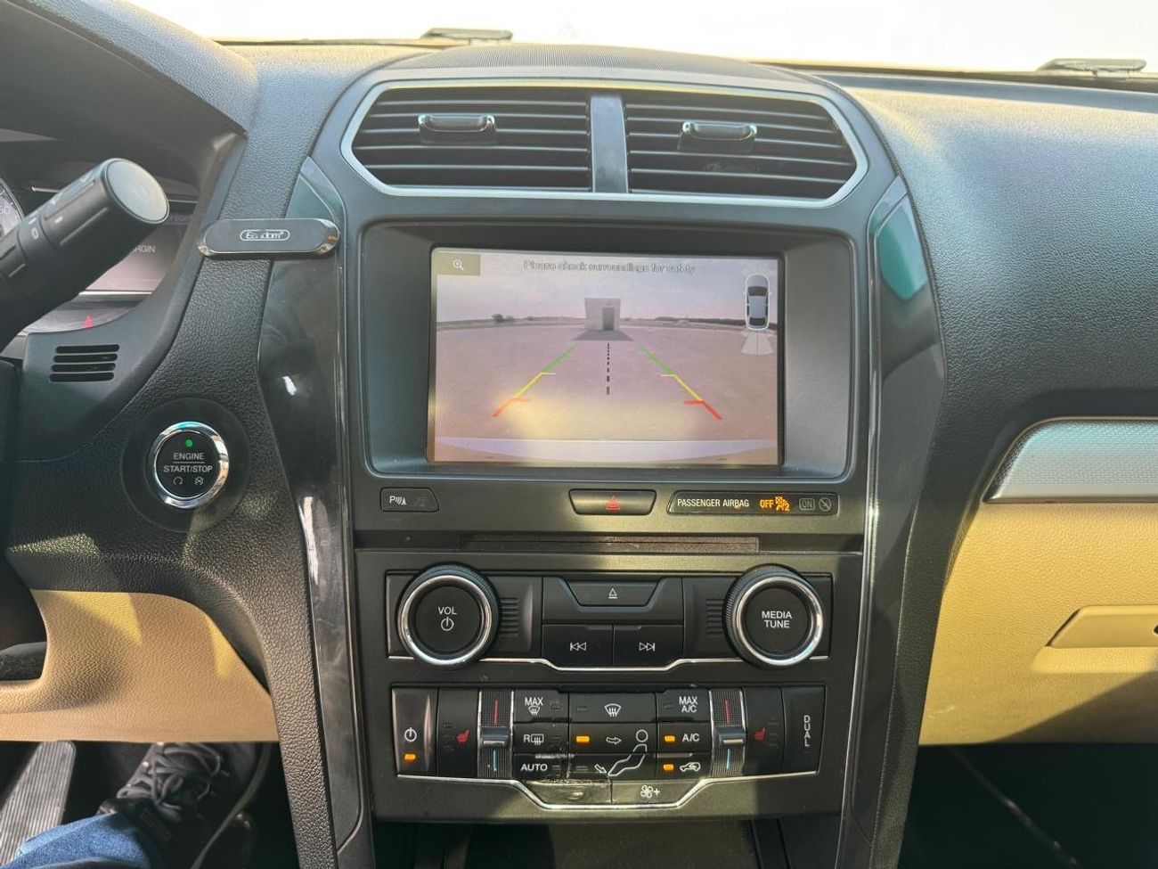 فورد إكسبلورر 2016 Explorer XLT- Panoramic Full Option,GCC