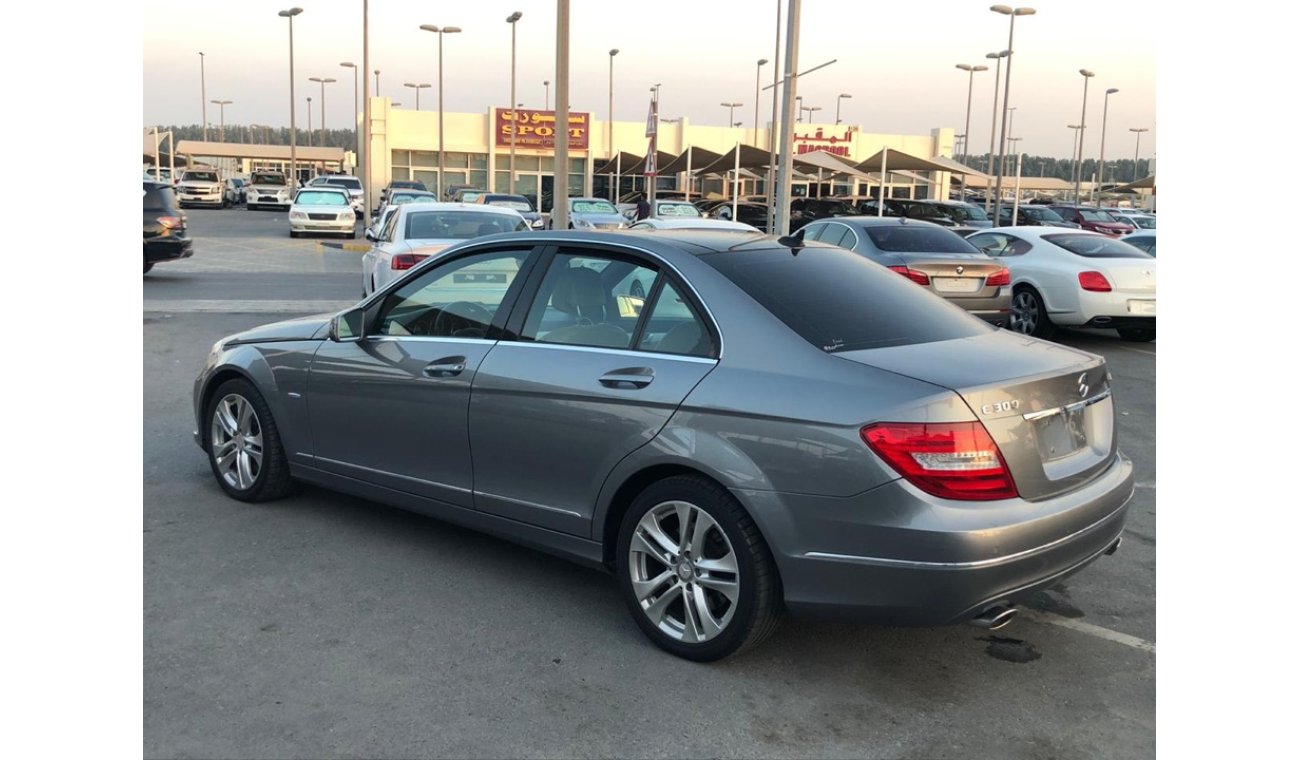 Mercedes-Benz C 300 Mercedes benz C300 model 2012 GCC car prefect condition full option low mileage sun roof leather sea