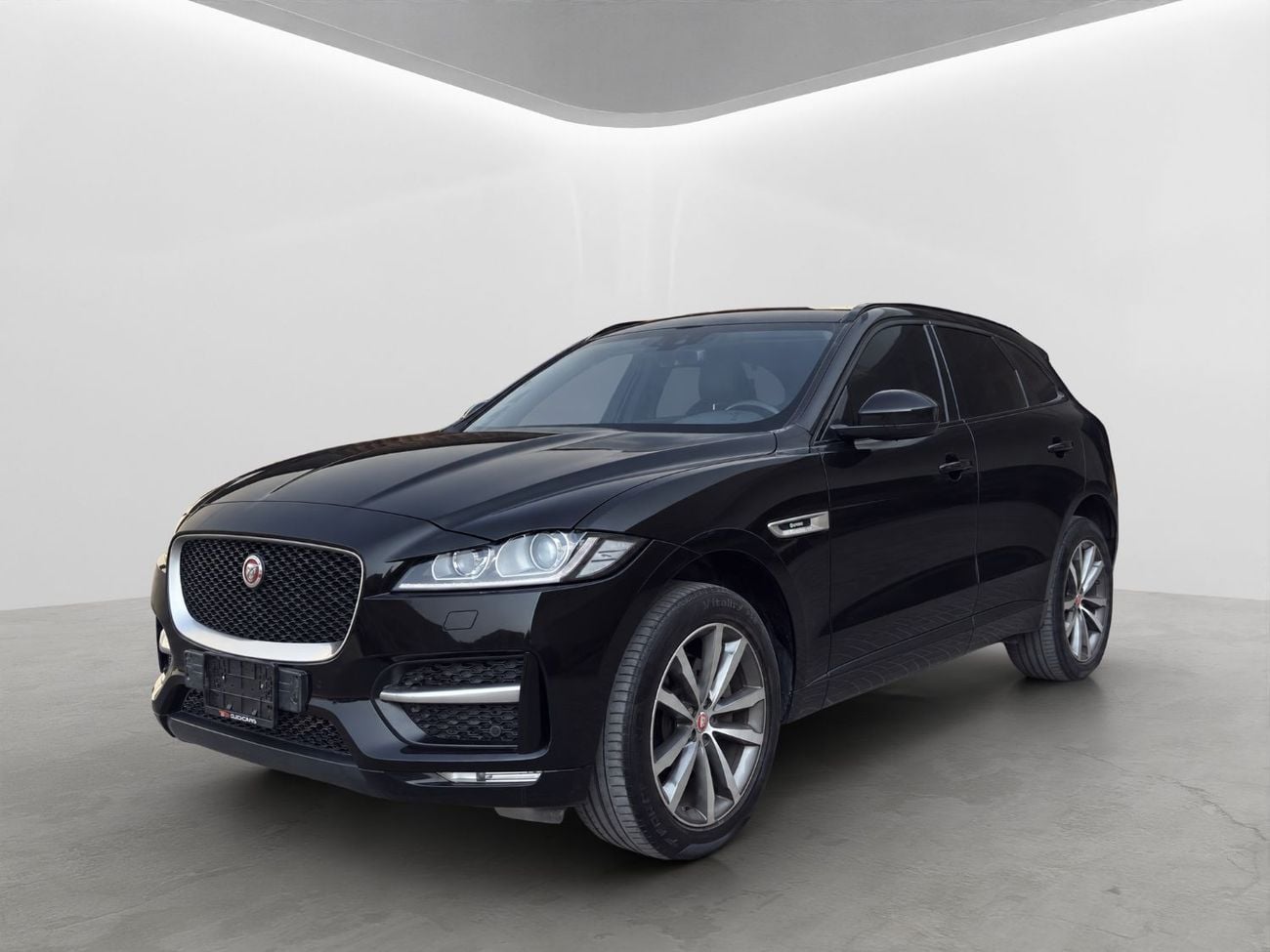 Jaguar F-PACE R-SPORT 2017 JAGUAR F-PACE R-SPORT | 3.0L V6 SUPERCHARGED