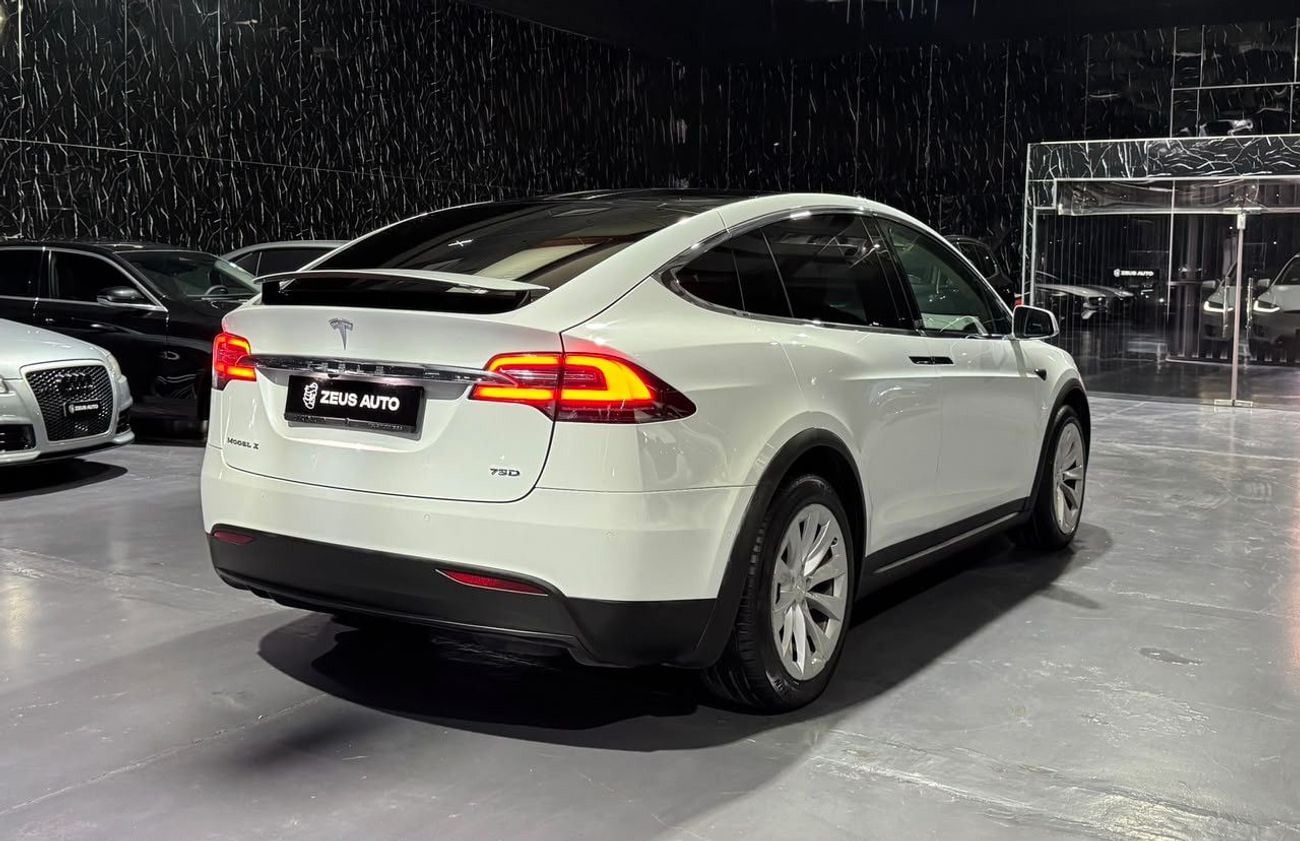 Tesla Model X 75D 2018 Tesla Model X Full Service History, Carbon Fiber Package, Falcon Wing, GCC