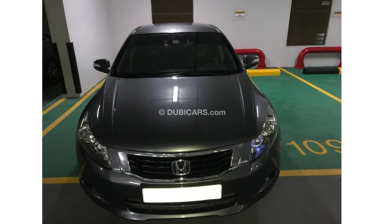 Honda Accord PERFECT CONDITION Honda Accord 2009 Model NEW TIRES, NEW BRAKE PADS & NEW BATTERY!