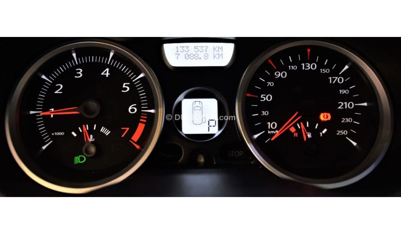 Renault Megane AMAZING Renault Megan 2009 Model!! in Silver Color! GCC Specs