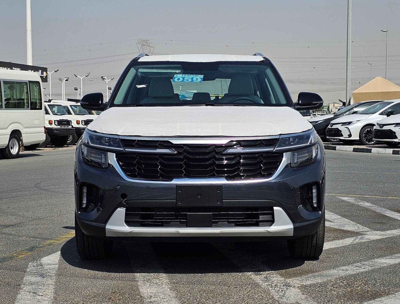 Kia Seltos SUNROOF / 1.5L / V4 / LEATHER SEATS & VENTILATED (CODE # 67976)