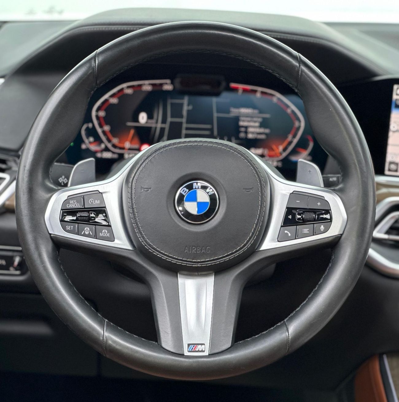 بي أم دبليو X5 2019 BMW X5 xDrive40i M-Kit, Warranty, Full BMW Service History, Excellent Condition, GCC