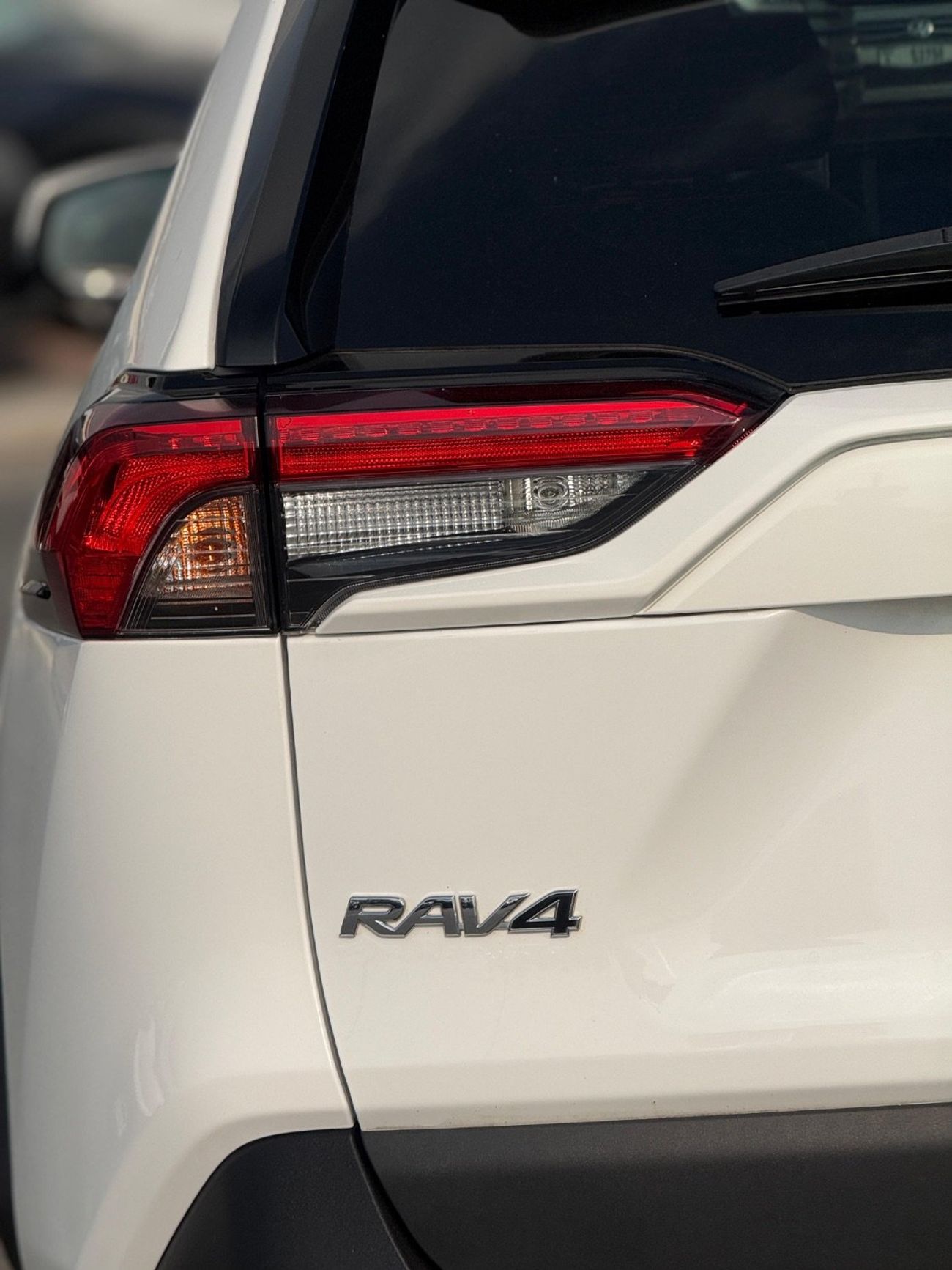 Toyota RAV4 RAV4 XLE Hybrid 4x4 AWD