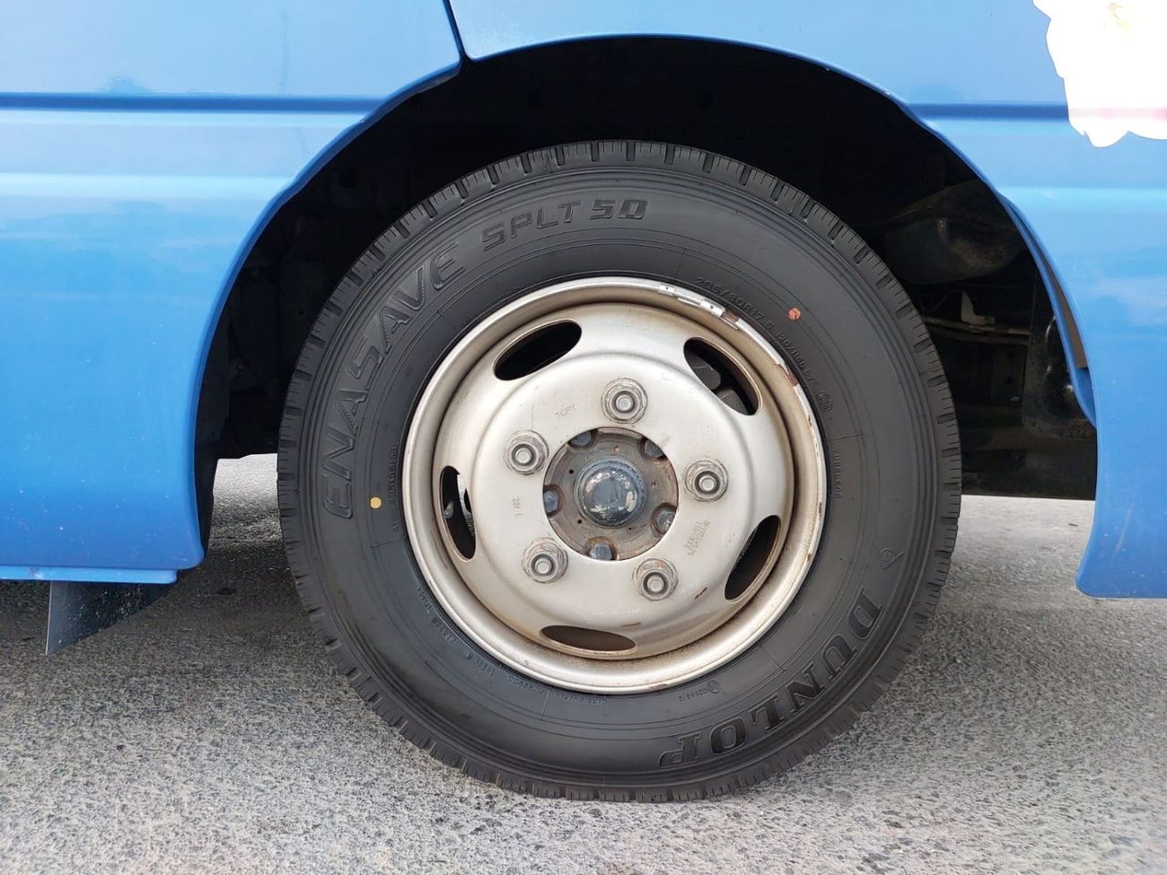 نيسان سيفيليان NISSAN CIVILIAN BUS RHD 2002 MODEL 4.1 L DIESEL MANUAL(PM10244)