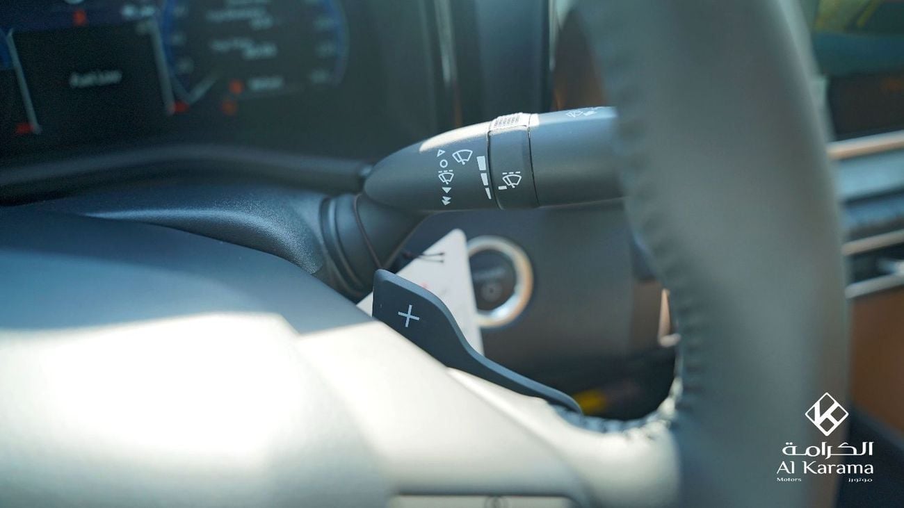 Toyota Camry Lumiere, 2.5L Hybrid with Seat Memory & Ventilation, Radar, 360 Camera