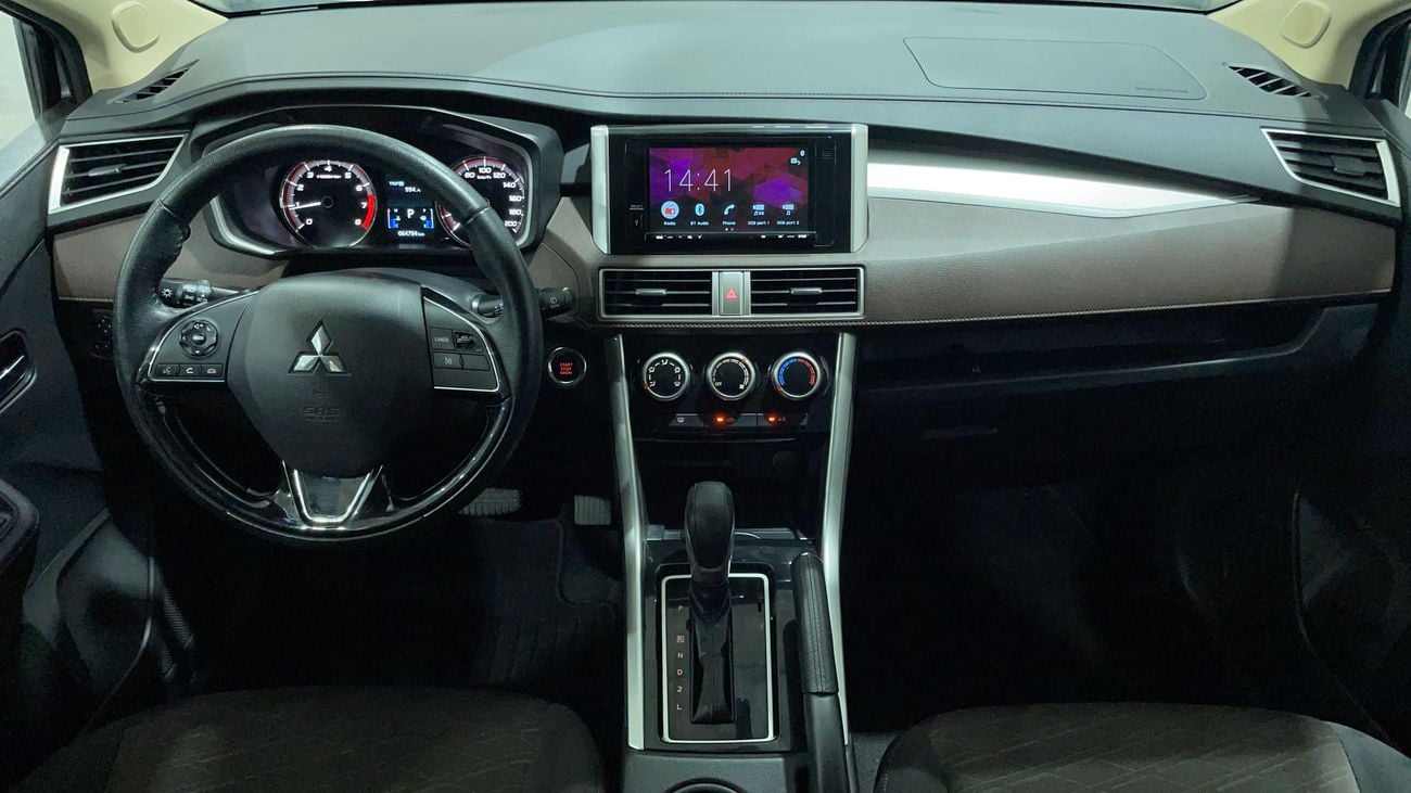 ميتسوبيشي إكسباندر كروس 2023 PREMIUM | 30 Day Return | Warranty