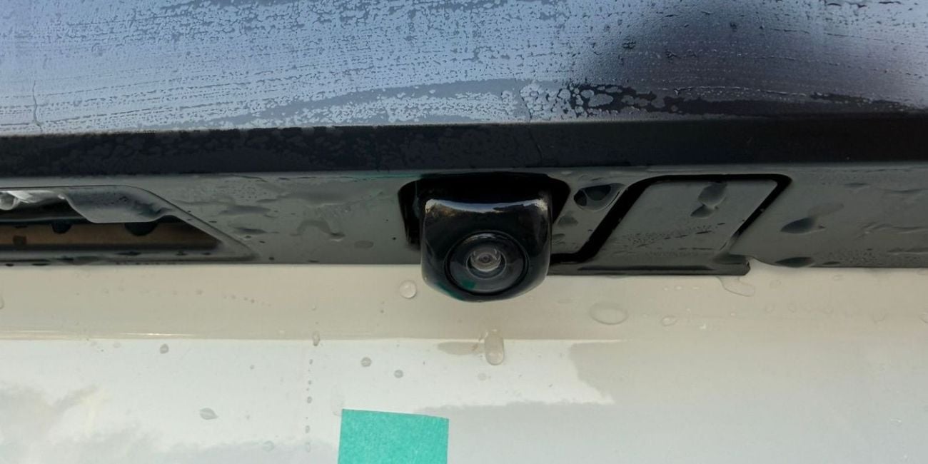 تويوتا هاياس TOYOTA HIACE OMANI 13 SEATS , 3.5L PETROL V6 , M/T HIGH ROOF 2026 MODEL