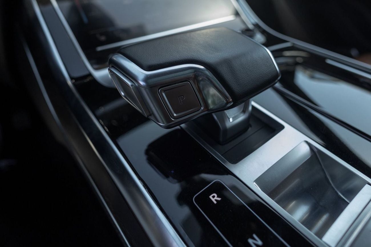 Audi Q8 55 TFSI S-LINE LUXURY Audi Q8 55TFSI Quattro S-Line 2023 GCC | Agency Warranty | Service Contract