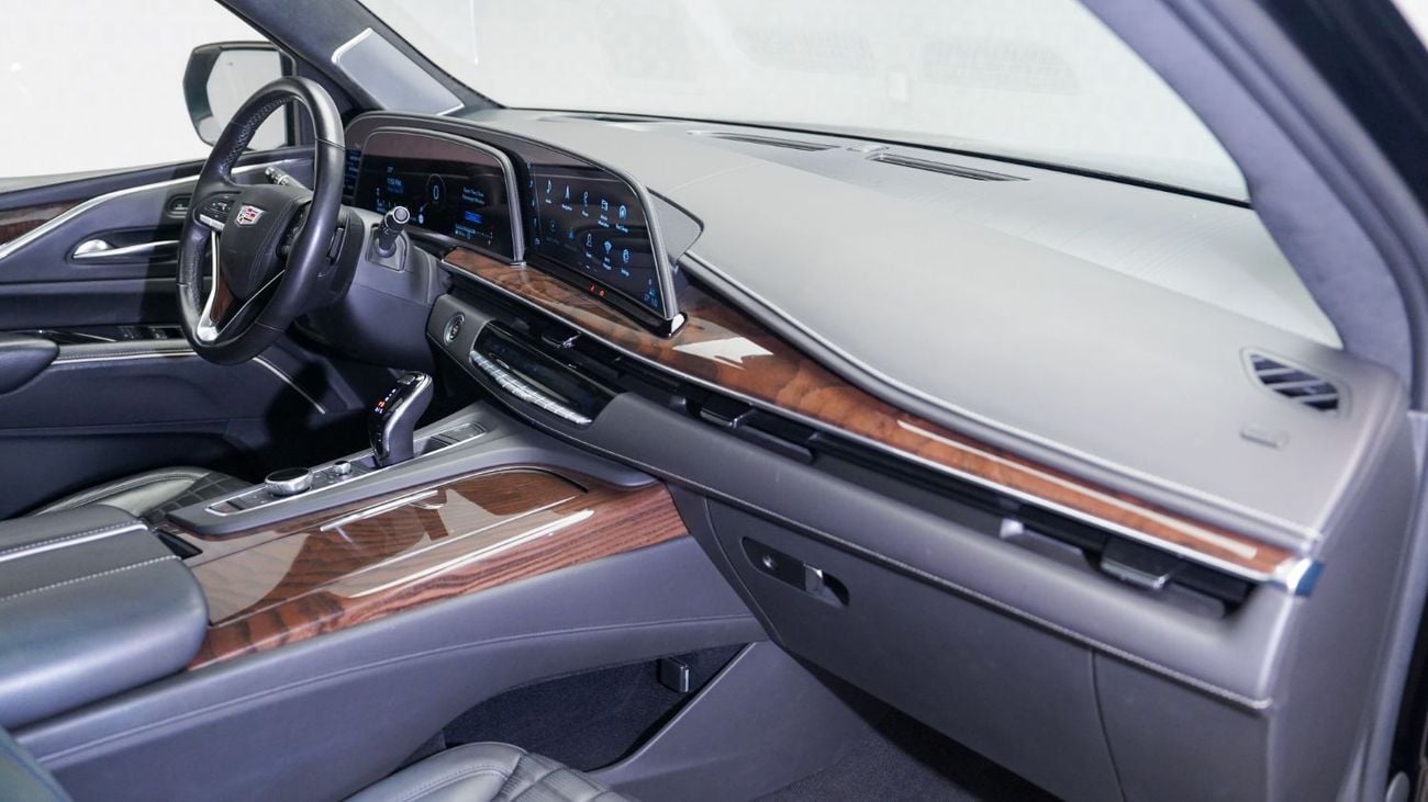 Cadillac Escalade Sport Platinum 6.2L AWD | AED 15,089 PM | Warranty March 2026 - Service March 2027 | GCC