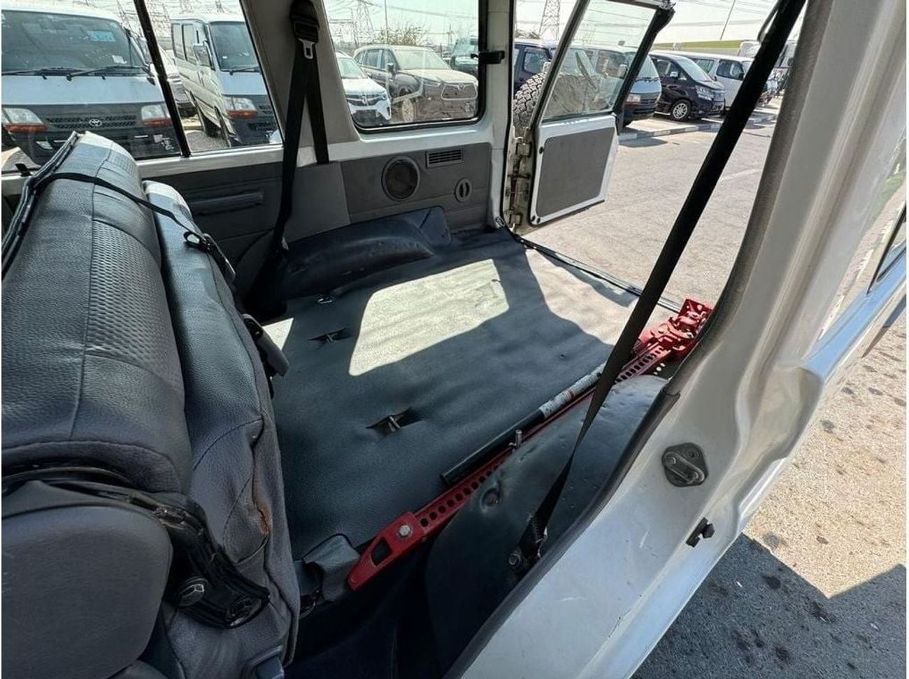 Toyota Land Cruiser 70 TOYOTA LAND CRUISER HARDTOP (RIGHT HAND) 2016