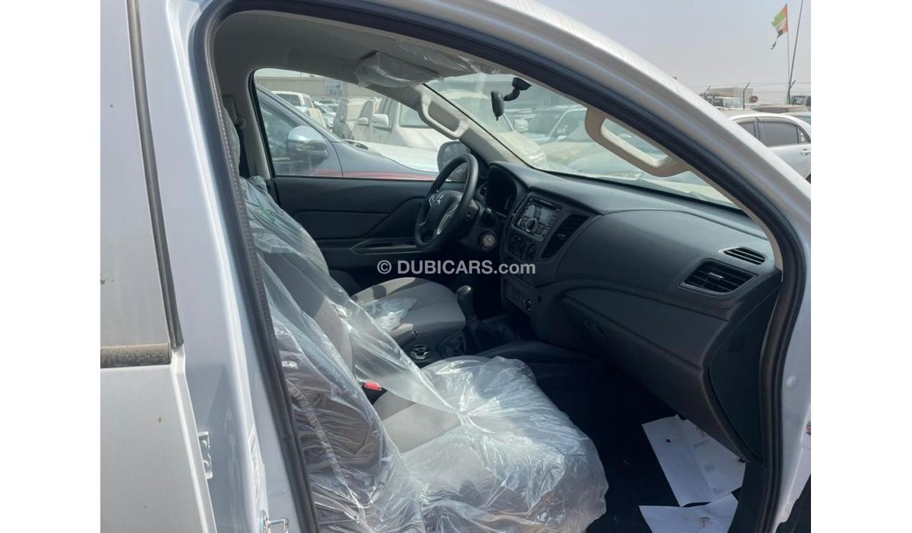 Mitsubishi L200 L200 // model 2021 // diesel engine // manual gear box