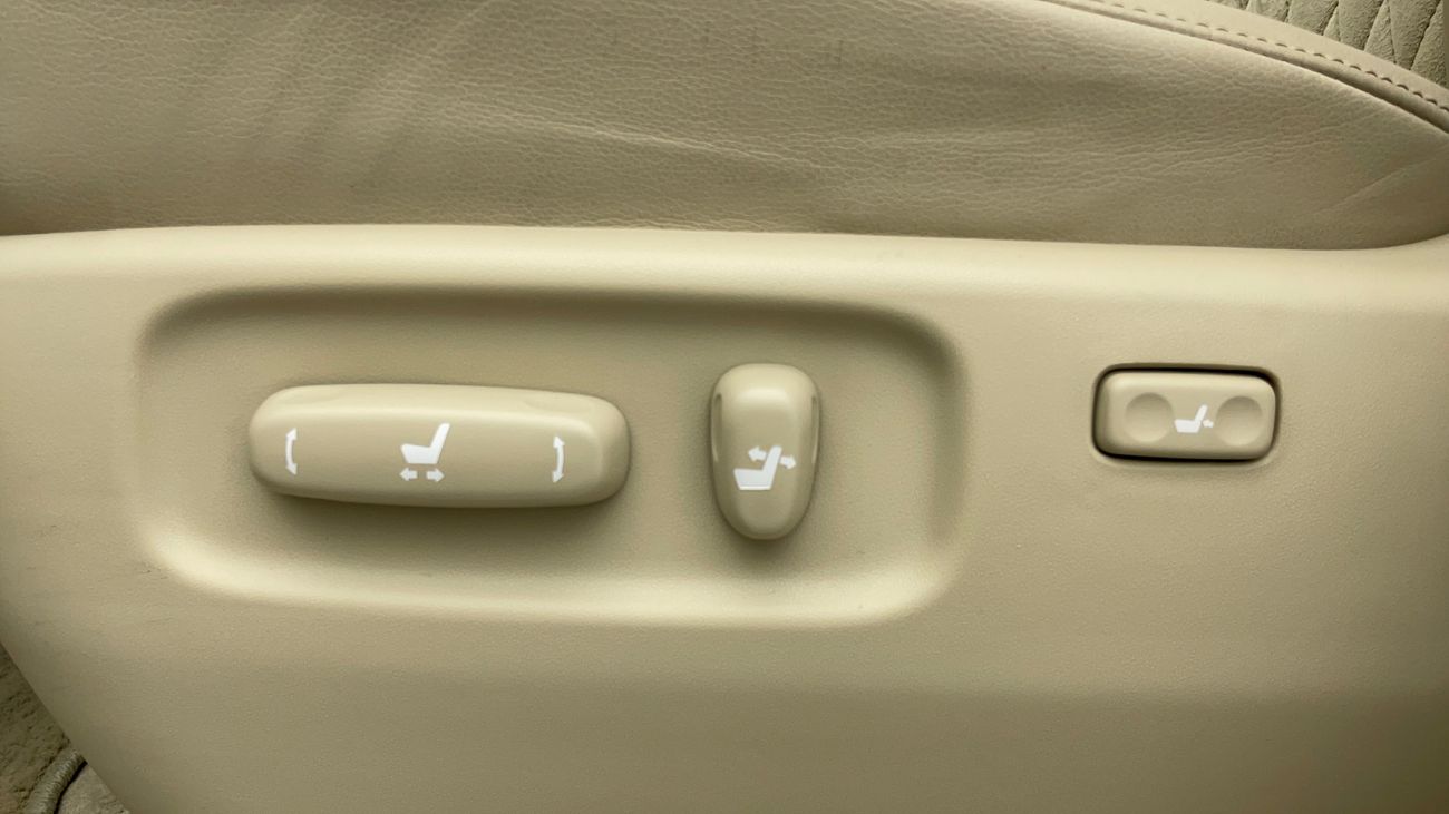 Toyota Land Cruiser GXR GT 4.6 | Zero Down Payment | Free Home Test Drive