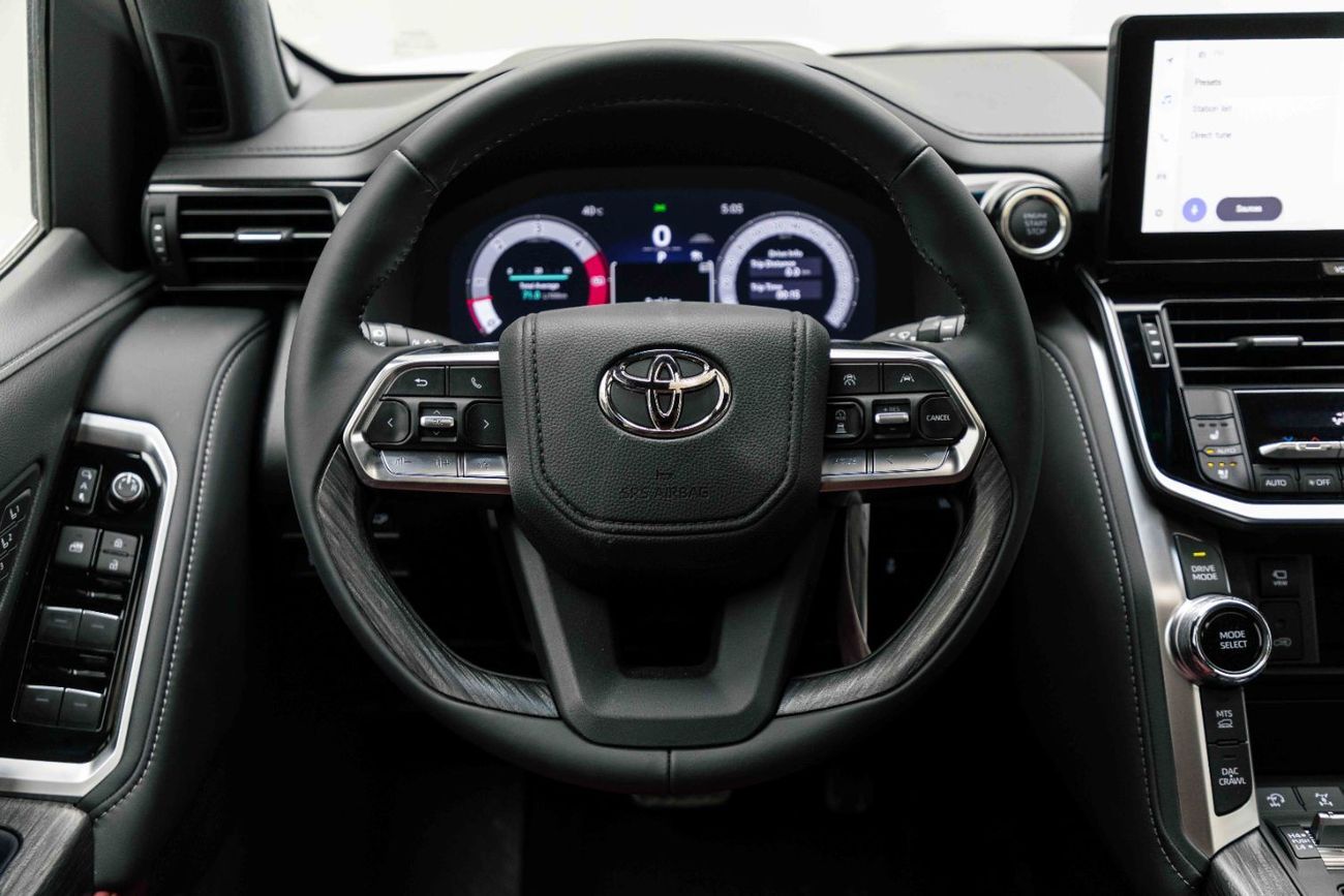 Toyota Land Cruiser VXR 3.3L - Precious White Pearl Inside Black & Dark Red | Export Only