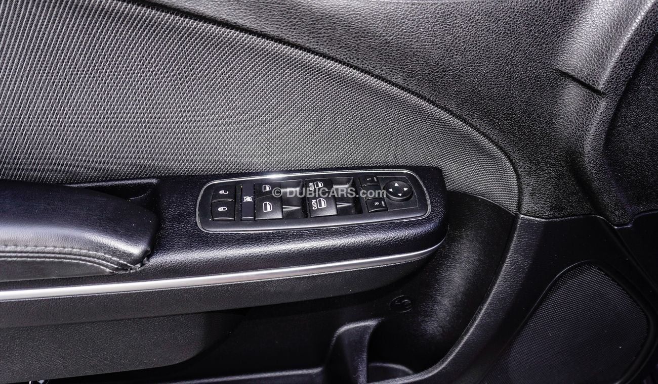 Dodge Charger 2016 V6 GCC SPECS FULL SERVICE HISTORY