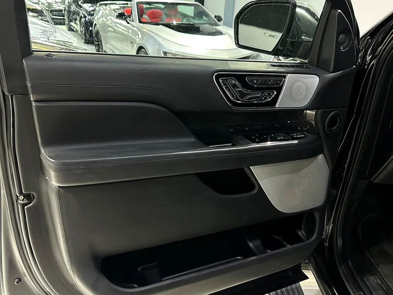 Lincoln Navigator Presidential 3.5L