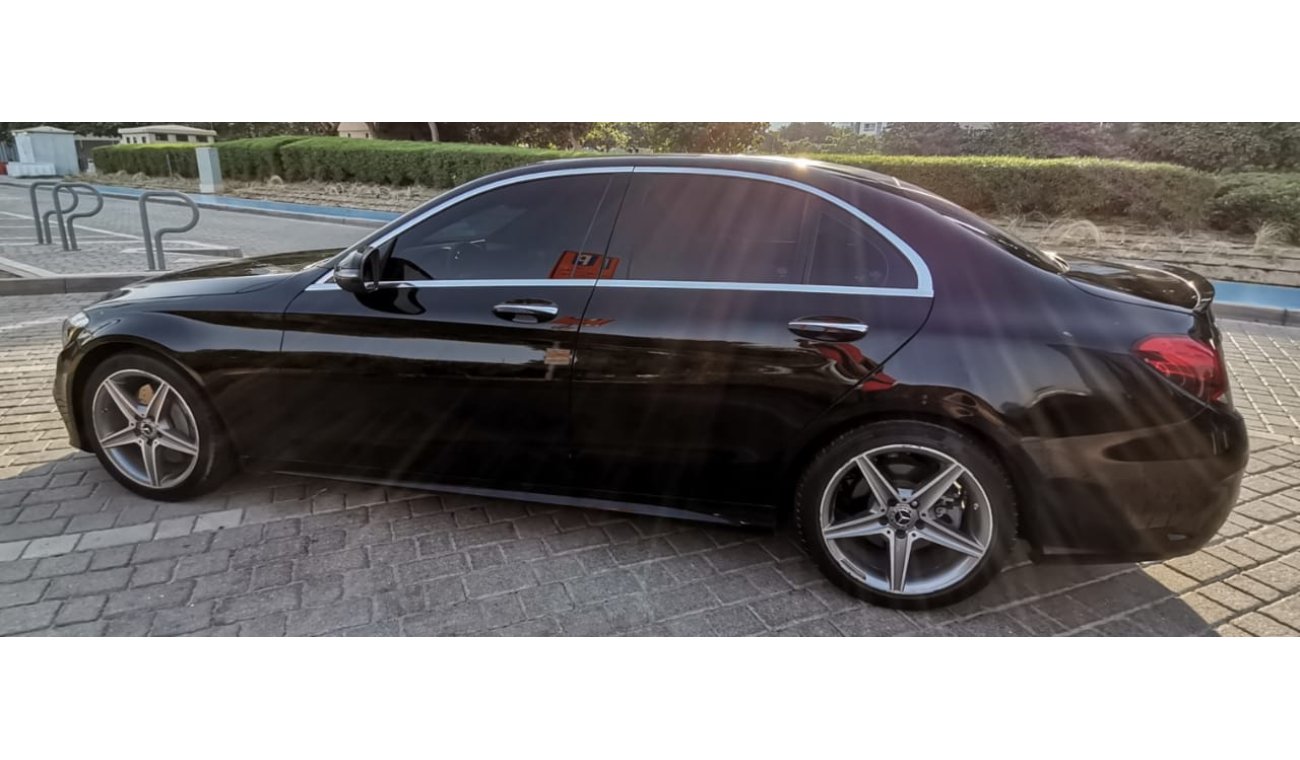 مرسيدس بنز C 300 C300 4matic