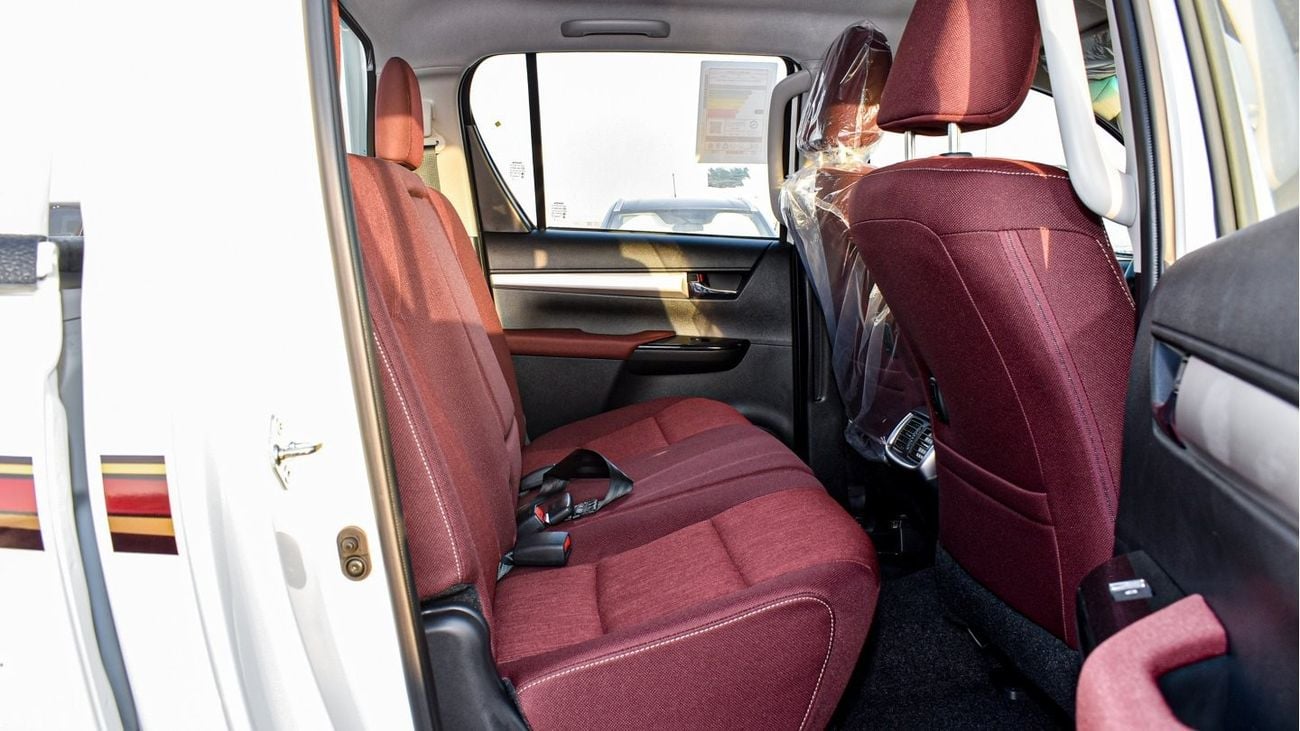 Toyota Hilux GLX-S SR5. 2.7L 4WD A/T