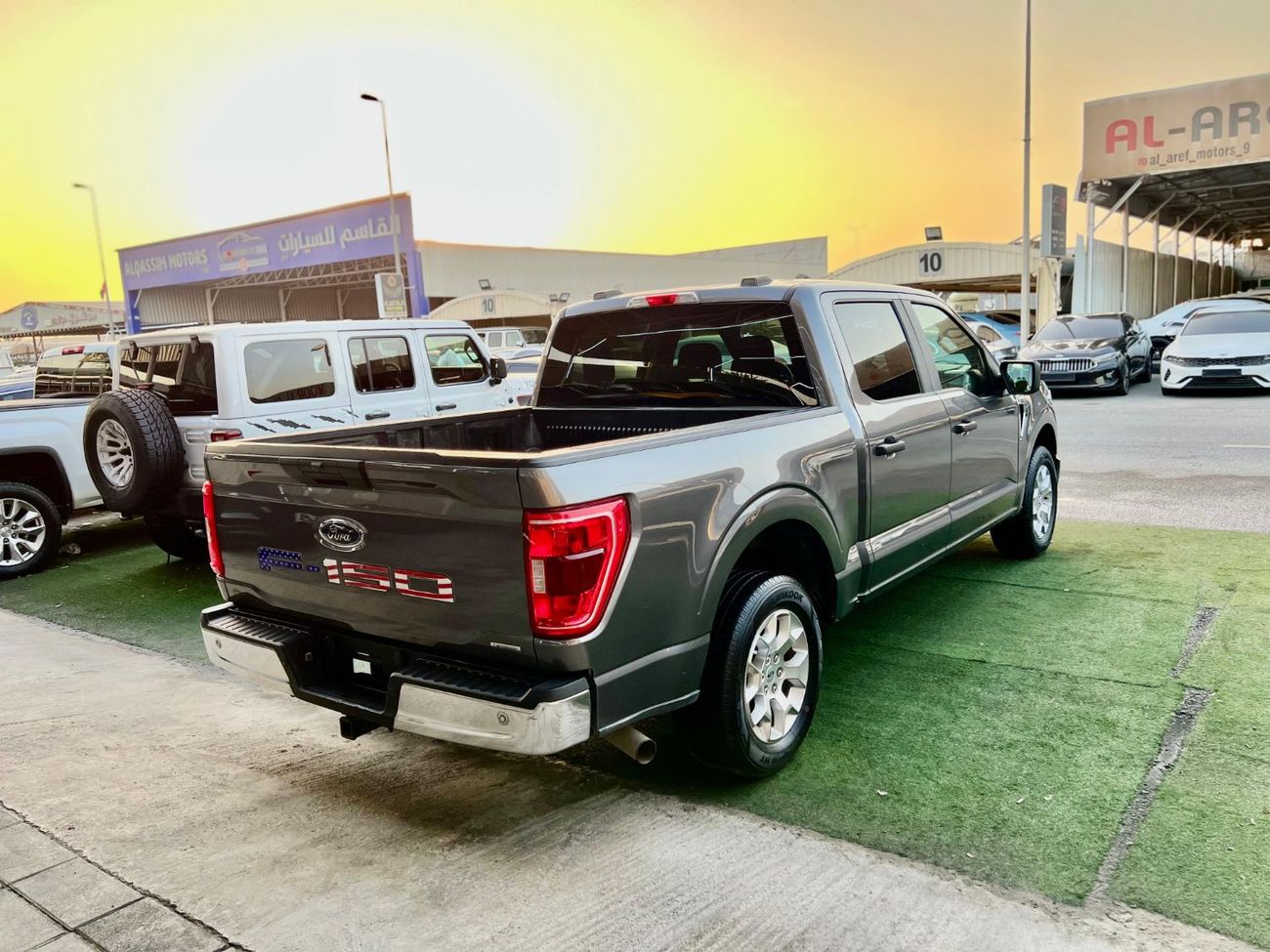 Ford F 150 XLT 3.5L (5 Seater) warranty one year bank financie available