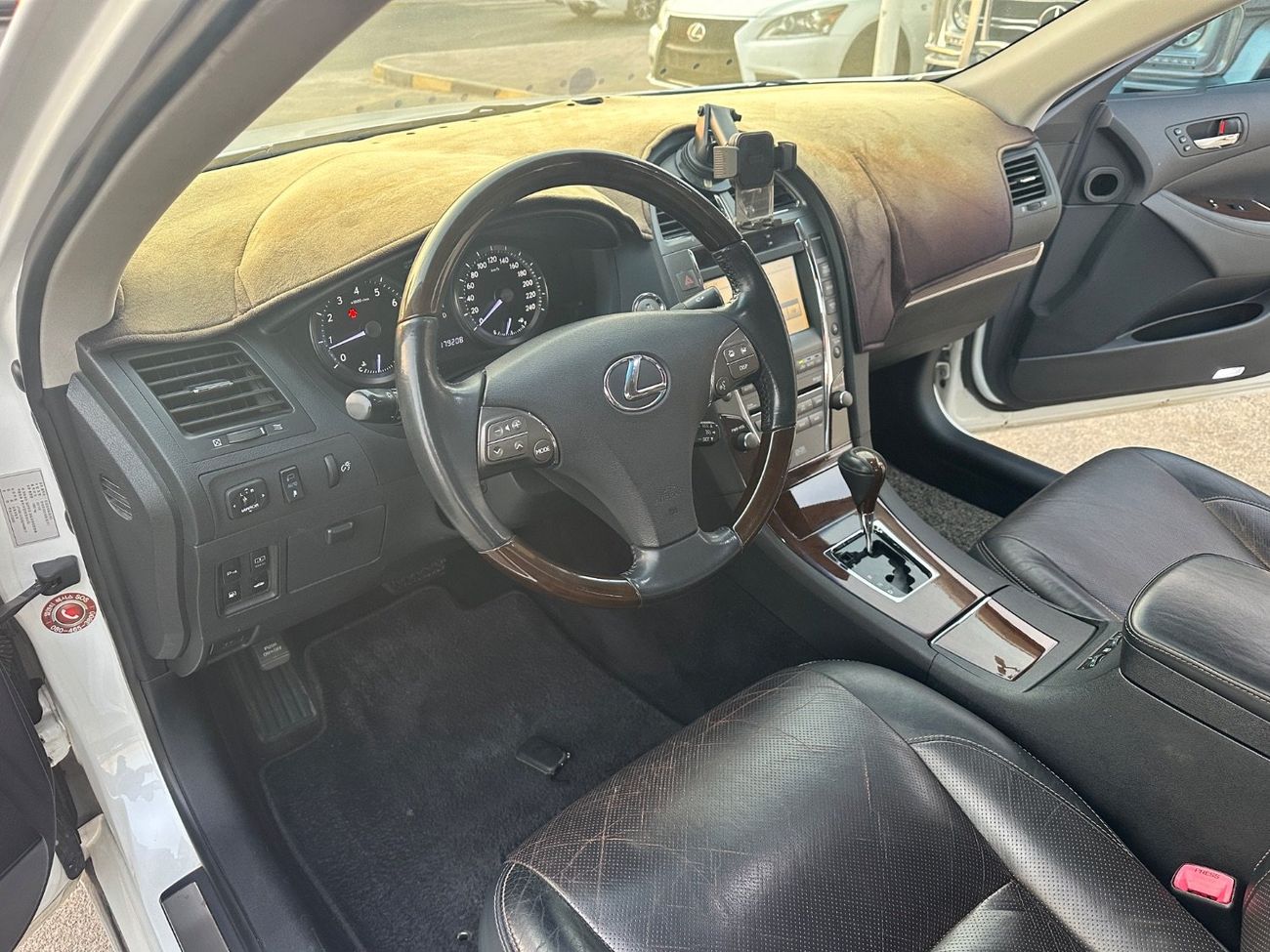 Lexus ES350 PLATINUM