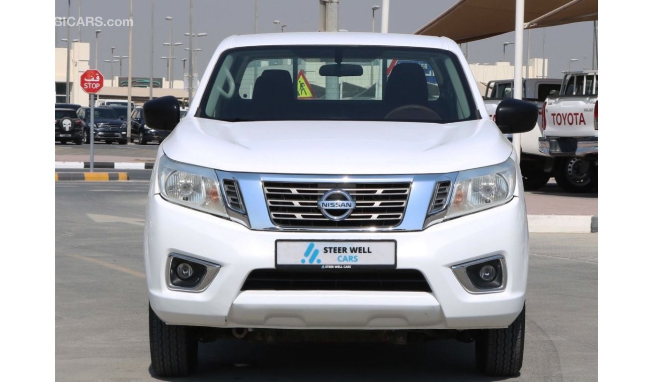 Nissan Navara 2017 | AUTOMATIC GEAR - 4X4 SE WITH GCC SPECS AND EXCELLENT CONDITION