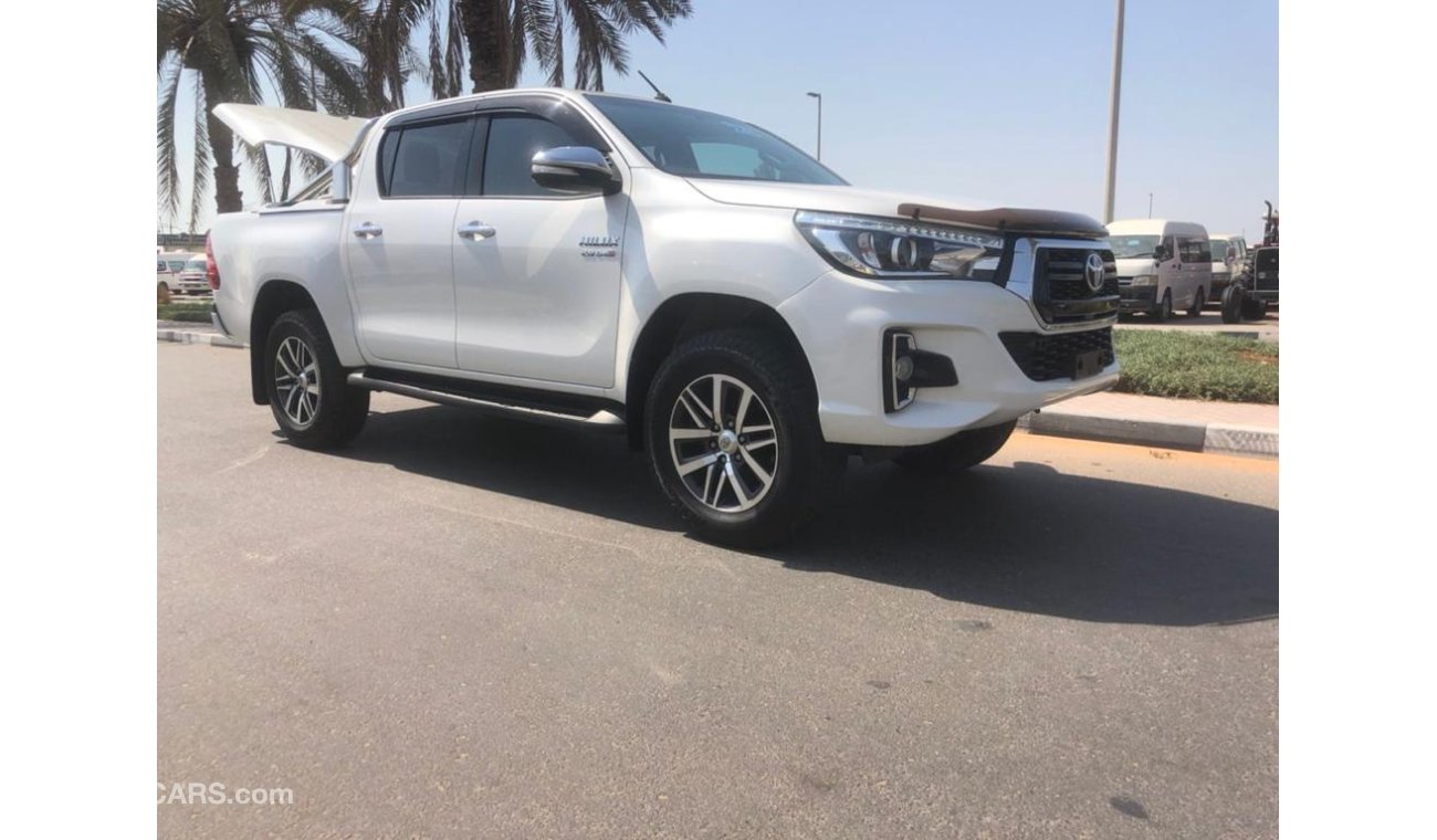 Toyota Hilux Perfect Inside And Outside with additional Accessories