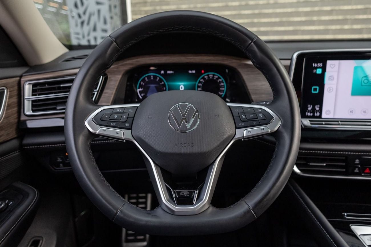 Volkswagen Teramont R LINE Volkswagen Teramont R-Line 2024 GCC | Agency Warranty | Service Contract