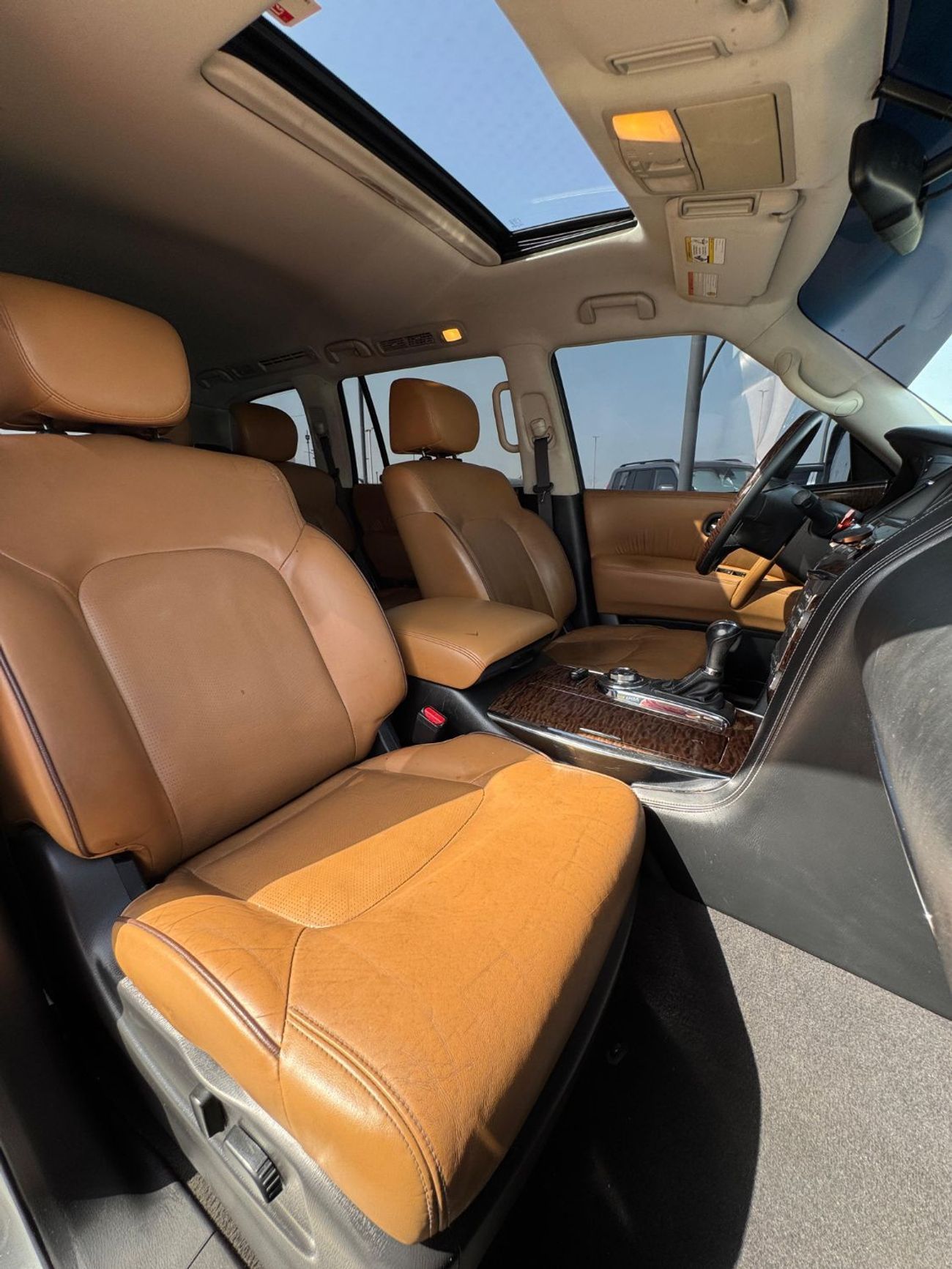 Nissan Patrol LE Titanium 5.6L