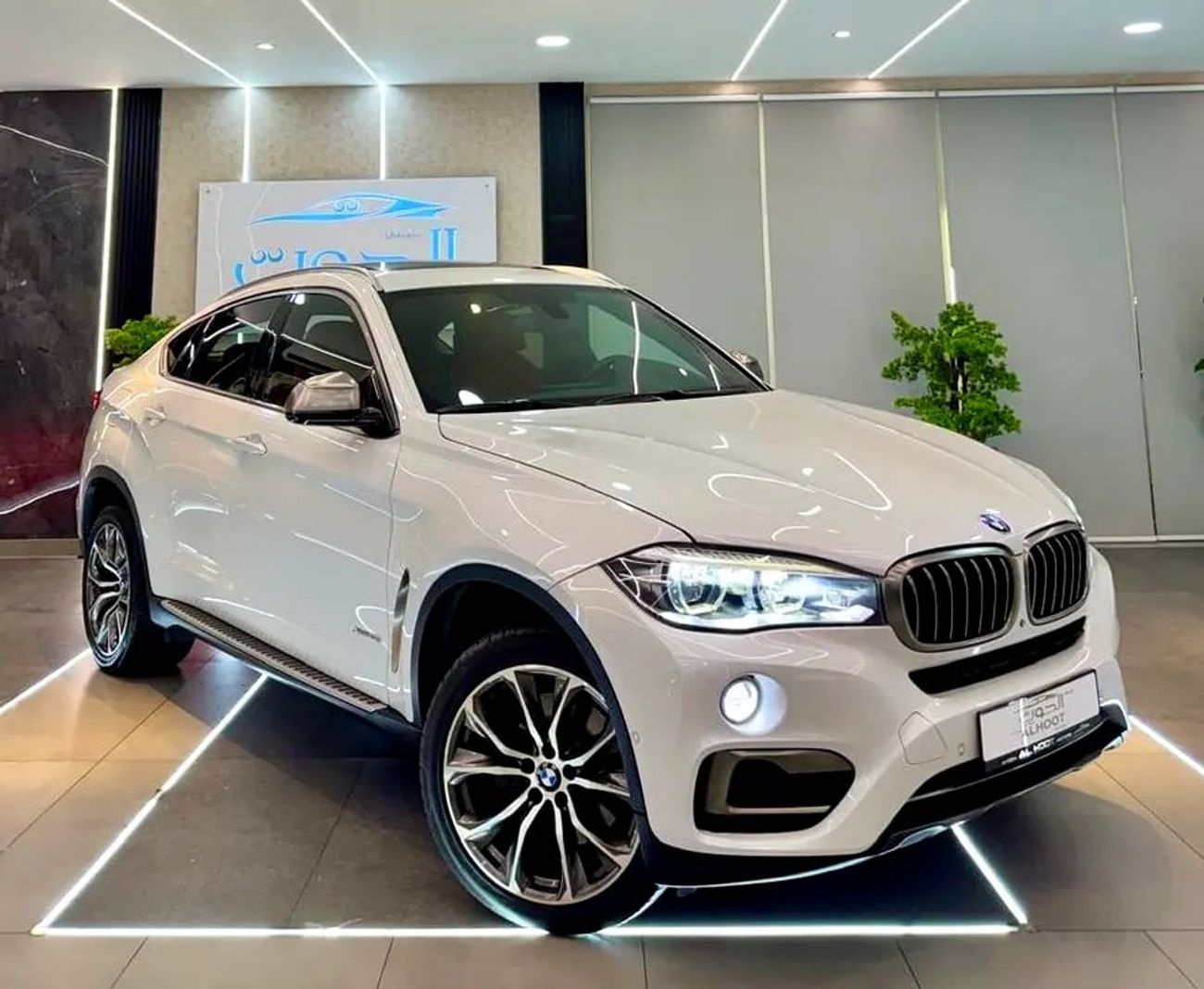 بي أم دبليو X6 50i M Sport 4.4L