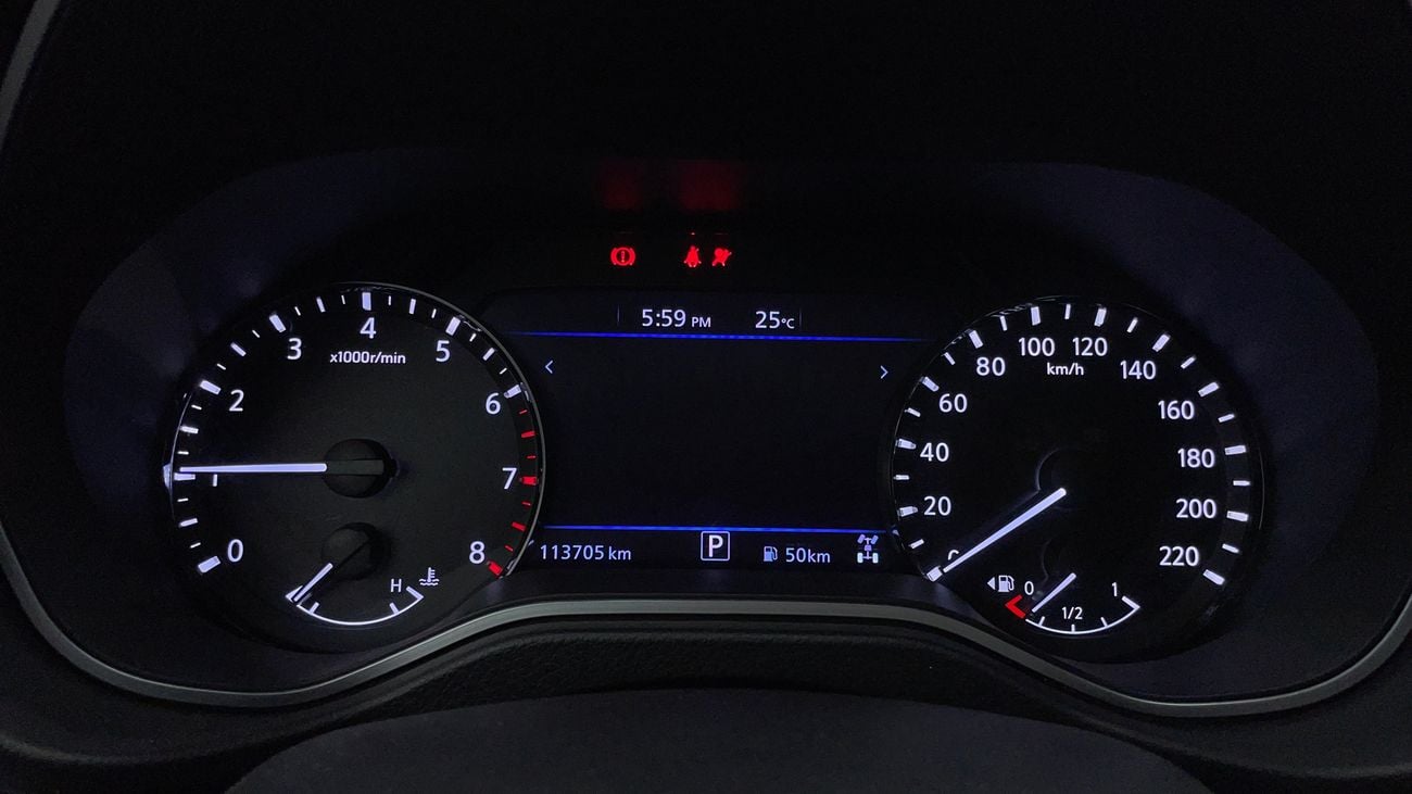 نيسان إكستيرا TITANIUM 2.5 | بدون دفعة مقدمة | اختبار قيادة مجاني للمنزل