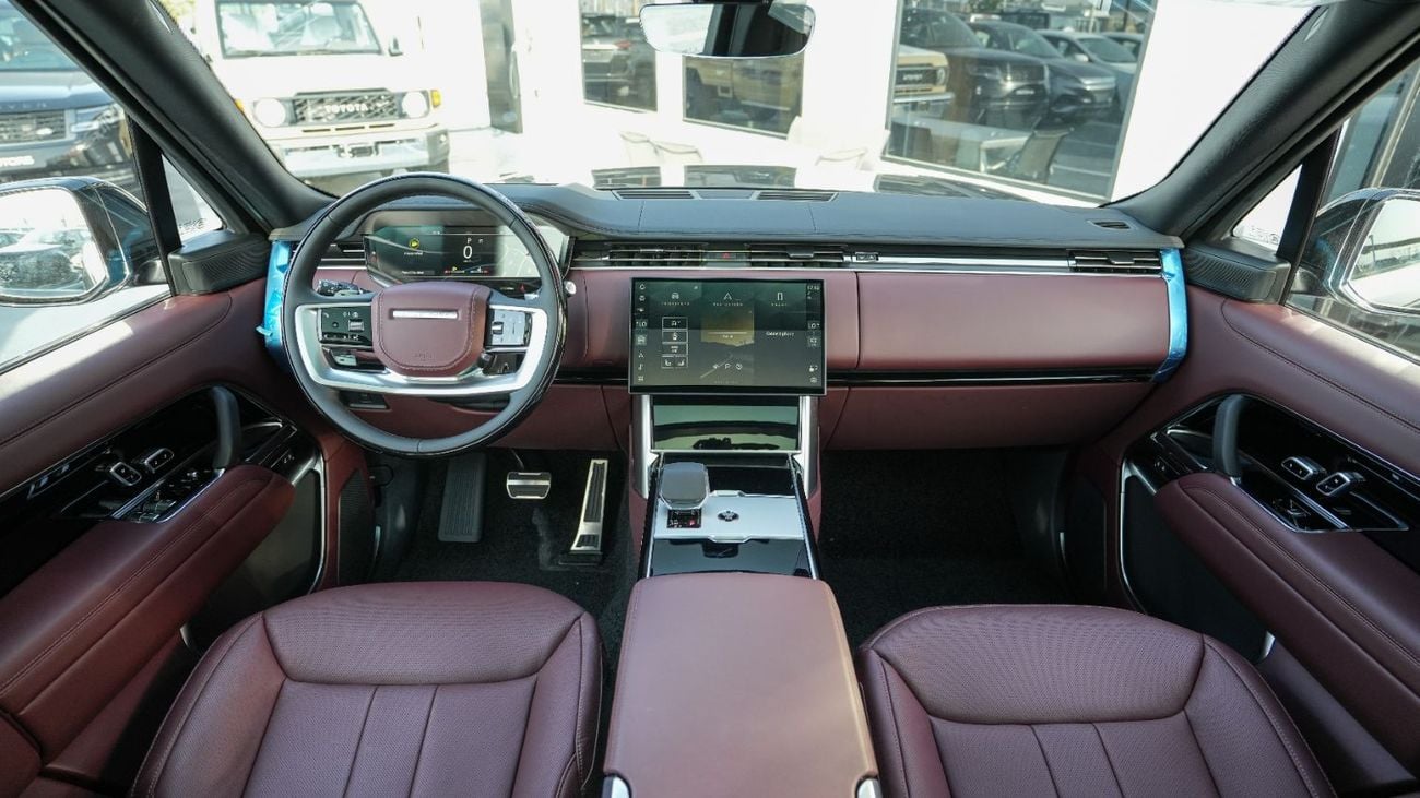 Land Rover Range Rover HSE P400 3.0L V6 charente grey 2026 MY Export Only