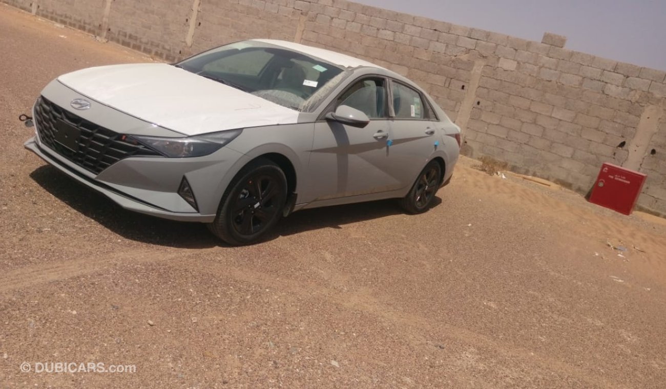 هيونداي إلانترا 1.6L Petrol, Alloy Rims, Sunroof ,DVD Camera, Rear A/C ( CODE # HYE22 )