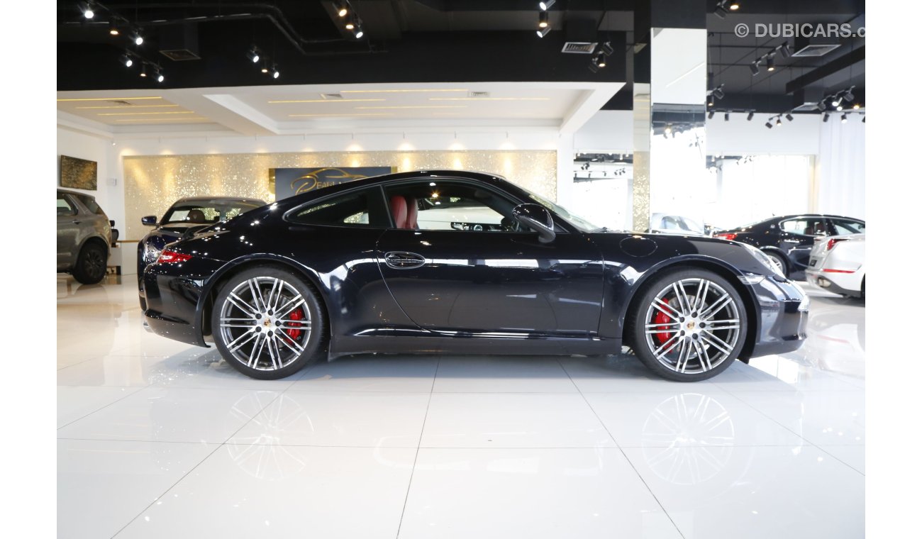 بورش 911 S PORSCHE 911 CARRERA S 2015 WITH A VERY LOW MILEAGE AND IN IMMACULATE CONDITION!!!