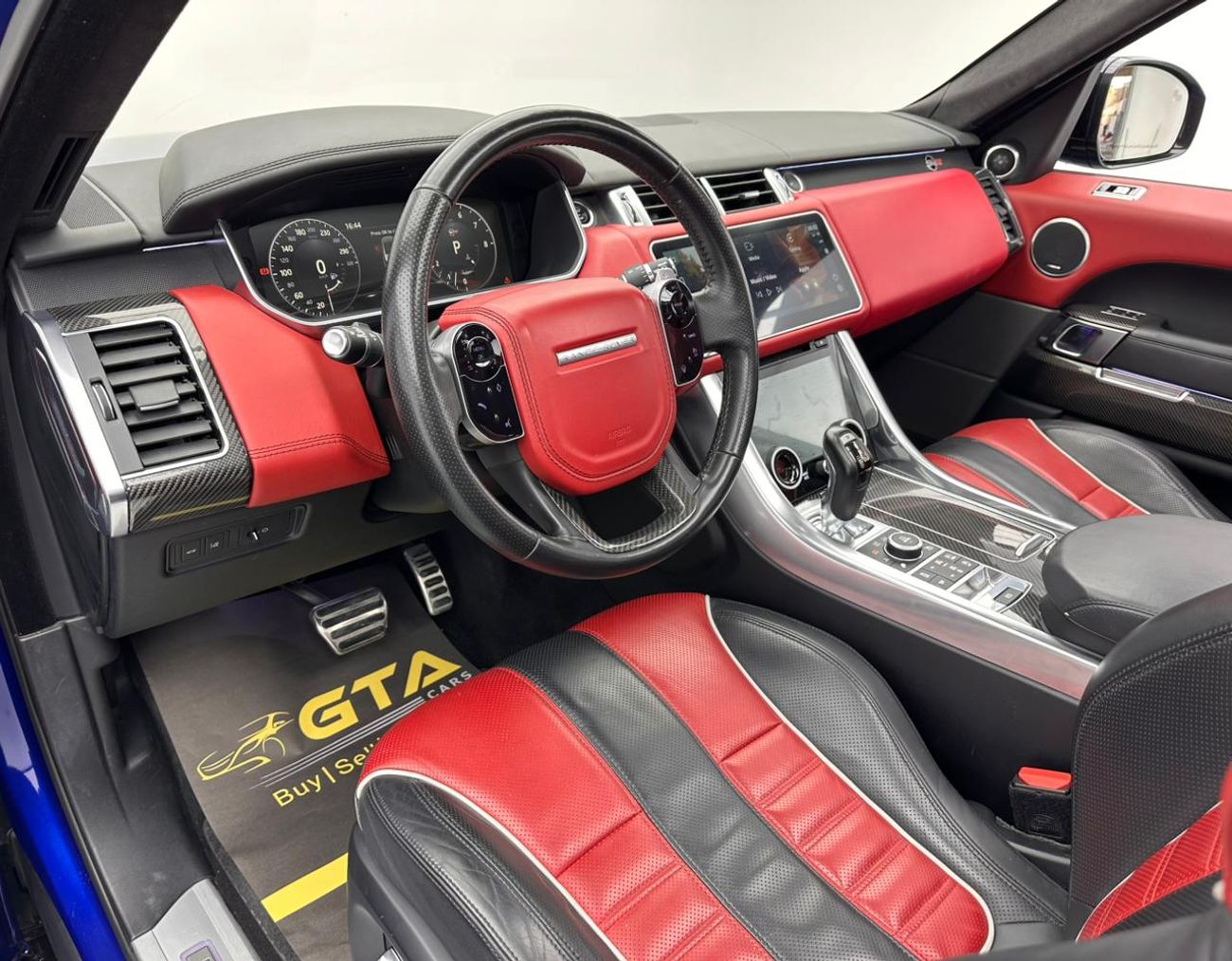 لاند روفر رينج روفر سبورت 2017 Range Rover Sport SVR, Full Service History, Excellent Condition, GCC