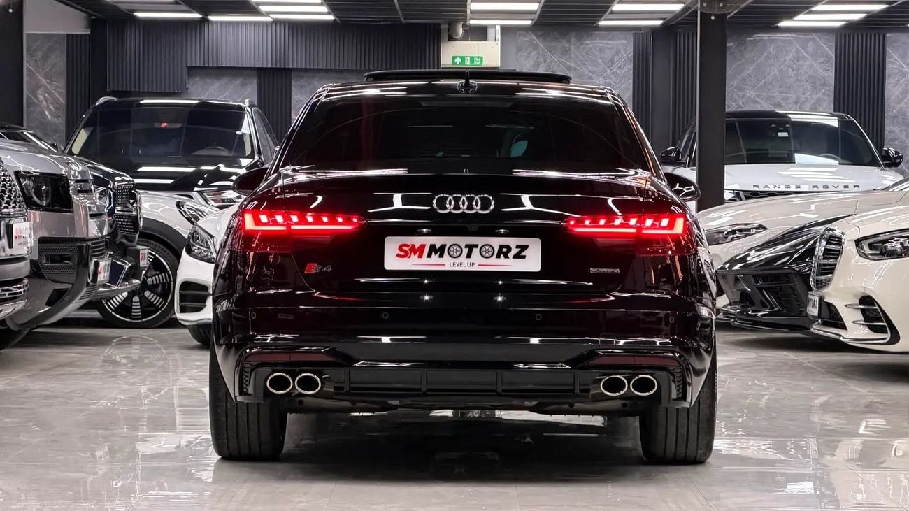 أودي A4 40 TFSI S-LINE