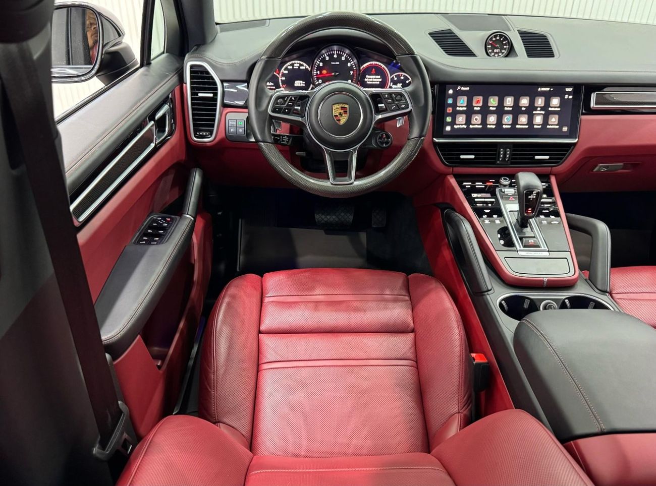 بورش كايان Base Coupe 2023 Porsche Cayenne Coupe, Nov 2025 Porsche Warranty, Full Options, Low Kms, GCC