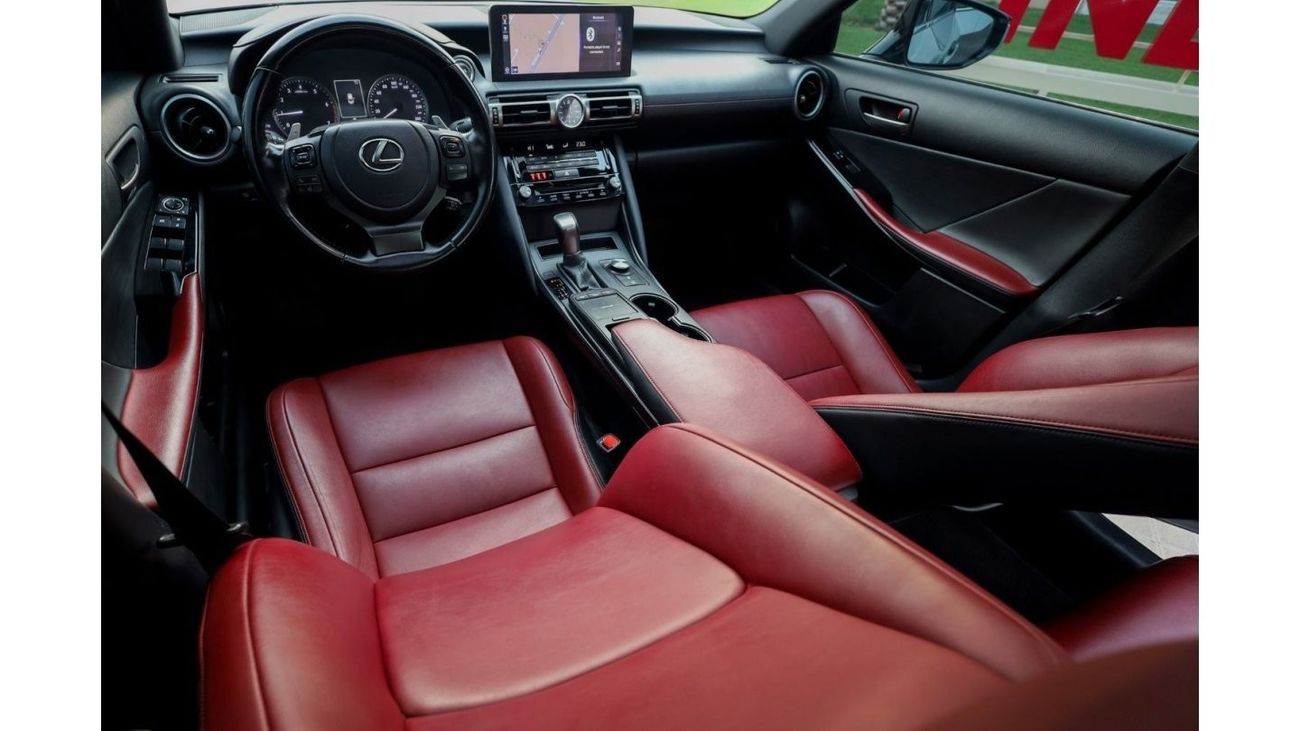 Lexus IS300 Premier Lexus IS300 2021 GCC under Warranty with Flexible Down-Payment/ Flood Free.