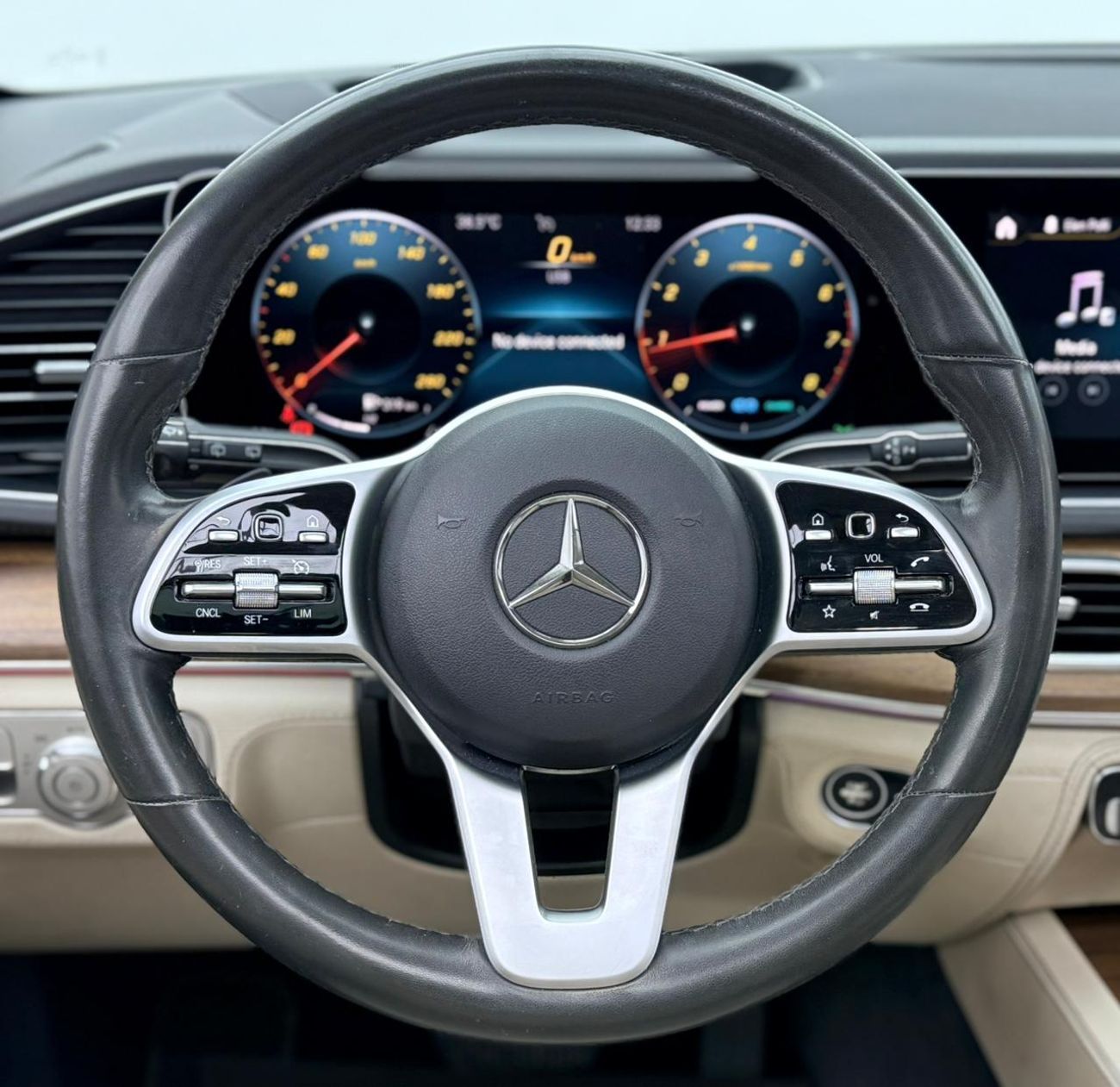 Mercedes Benz GLE450 4MATIC 2020 Mercedes-Benz GLE 450 4MATIC, Warranty, Excellent Condition, GCC