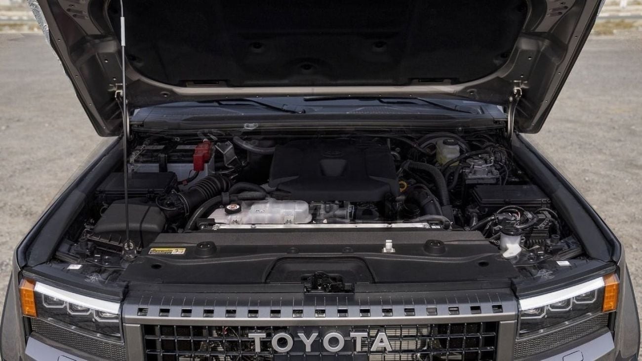 تويوتا برادو Toyota Prado 2.4L Turbo Petrol Luxury A/T 2024