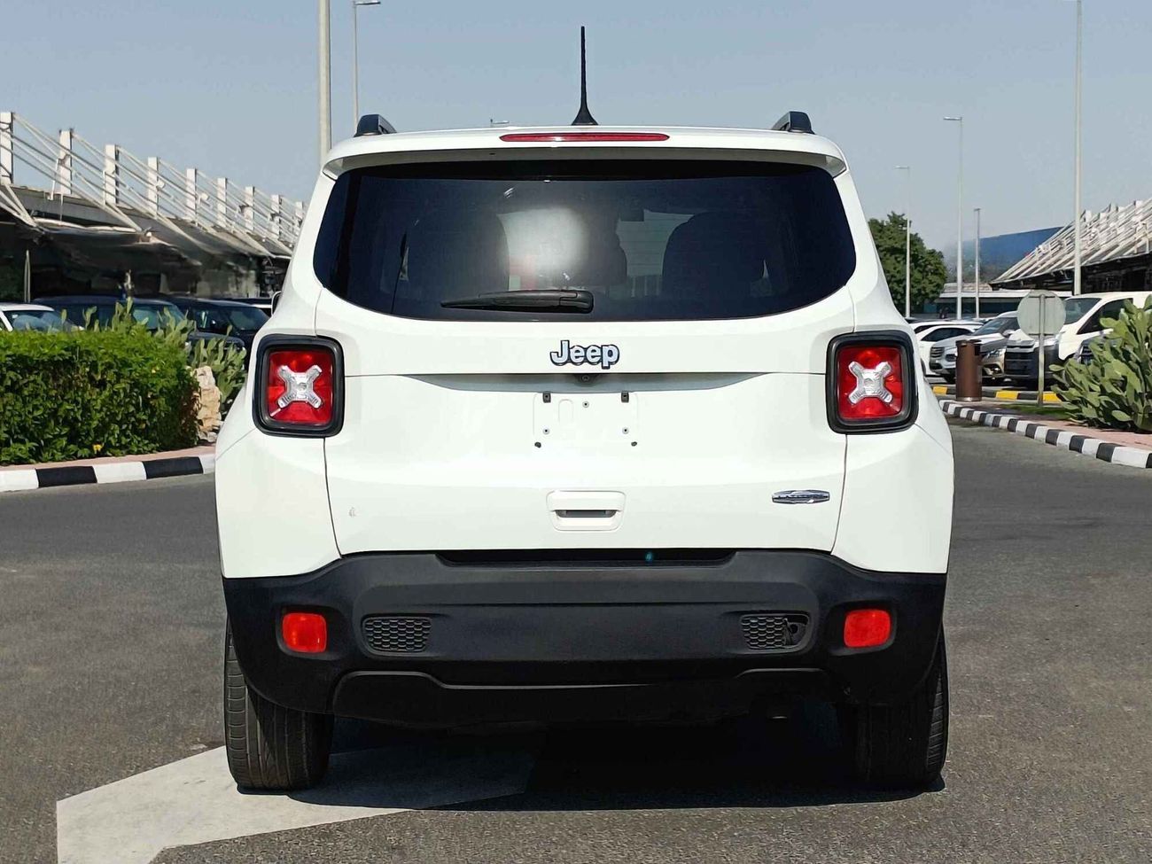 Jeep Renegade LATITUDE/ DVD/ LEATHER/ LOT#39541