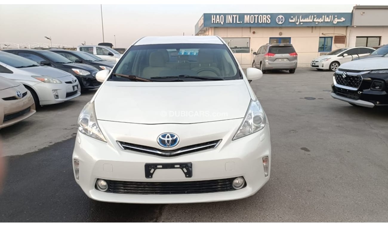 Toyota Prius Alpha 1.8L Hybrid 2011MY ( Used Car )